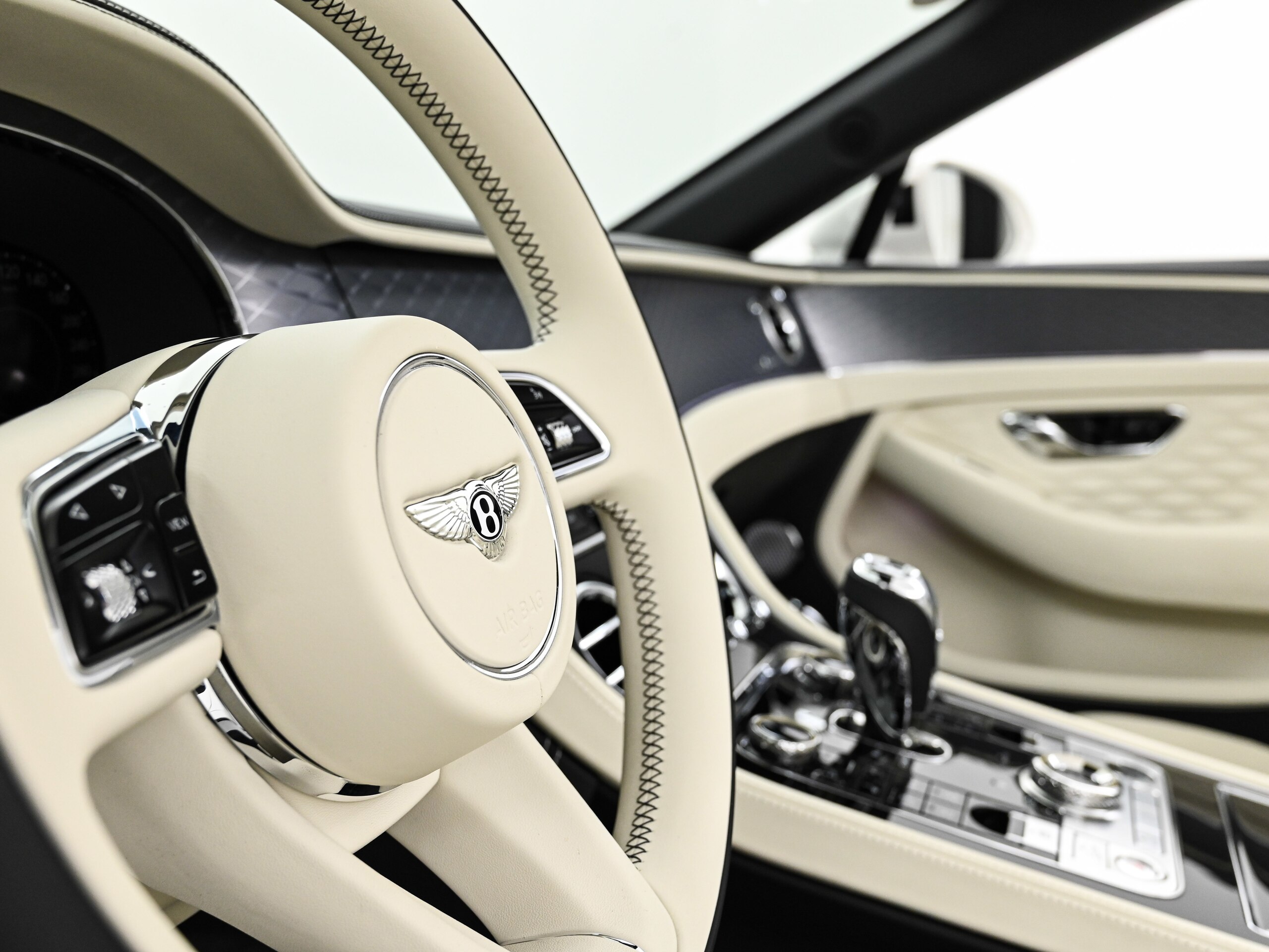 2025 Bentley ContinentalGT Convertible - 2025 بنتلي ContinentalGT Convertible