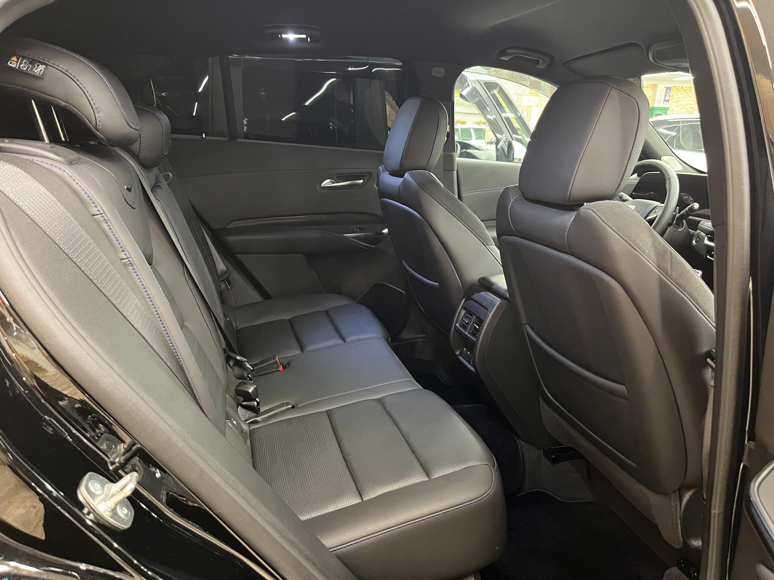 2025 Cadillac XT4 - 2025 كاديلاك XT4