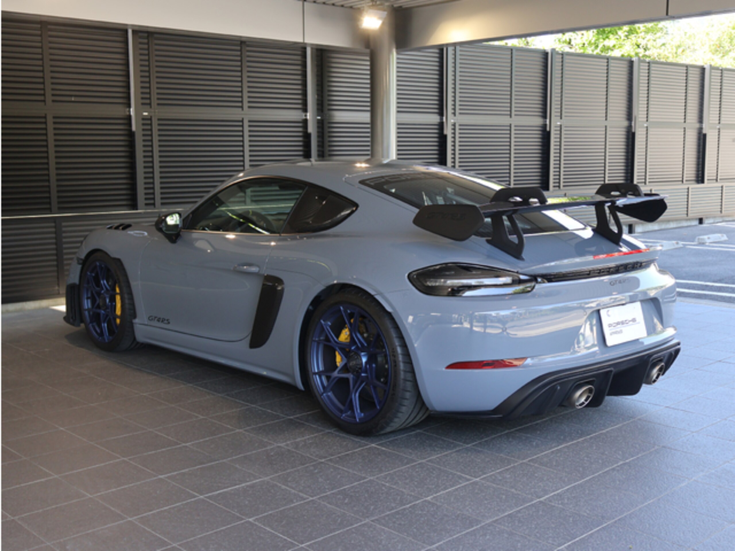 2025 Porsche 718 Cayman