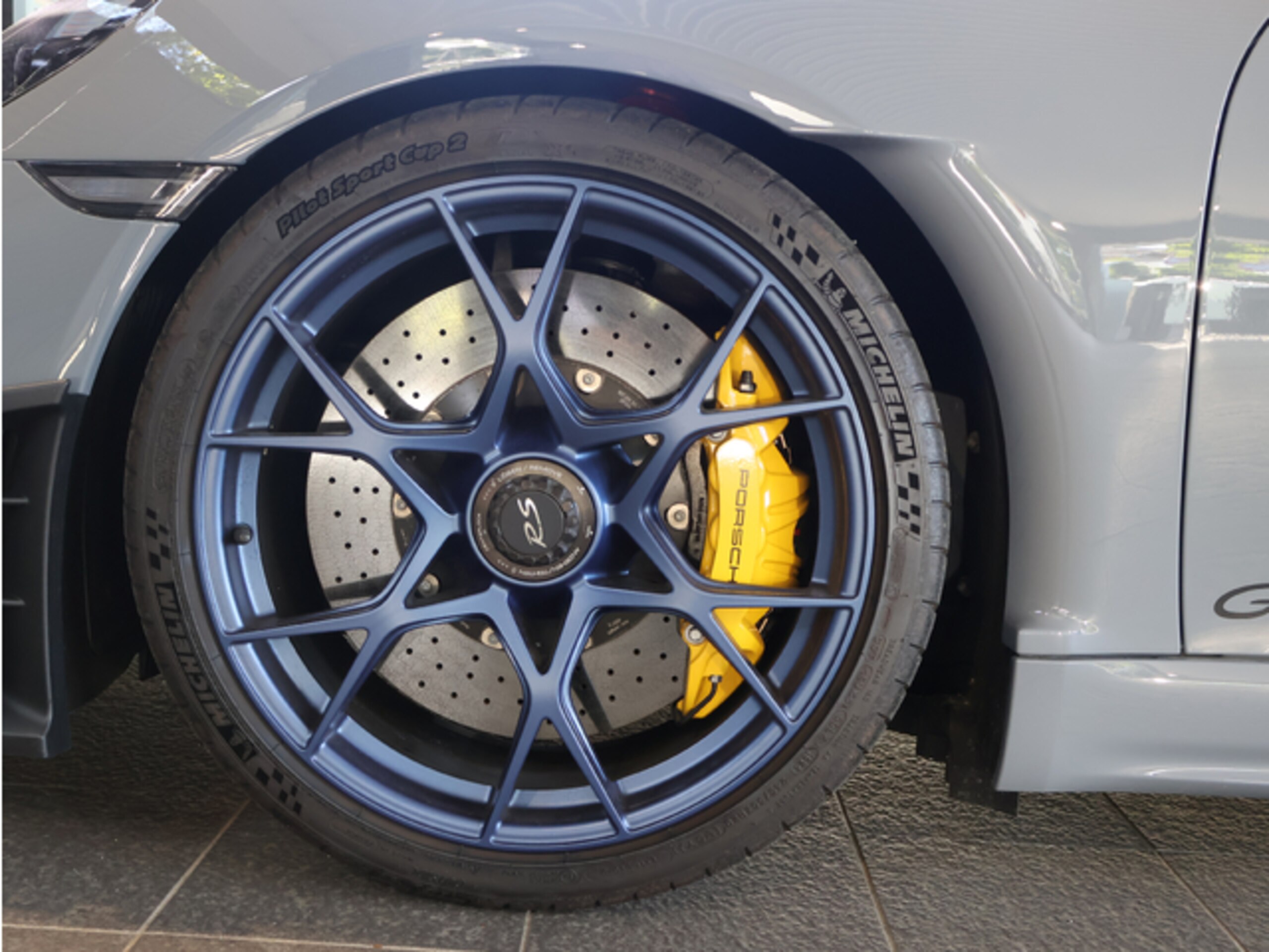 2025 Porsche 718 Cayman
