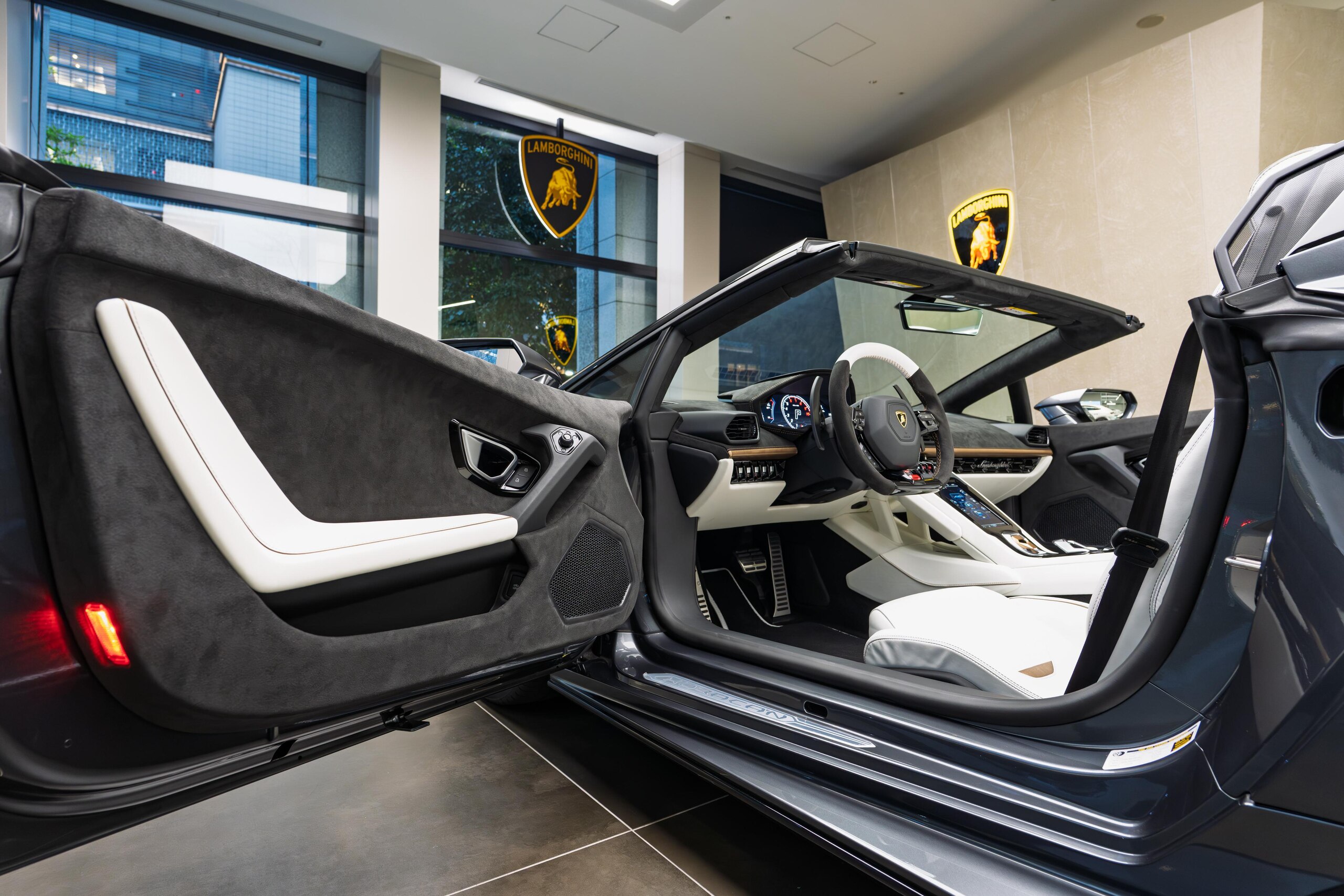 2025 Lamborghini HuracanSpider - ランボルギーニ ウラカンスパイダー EVO (LDF) 4WD Grigio Lynx