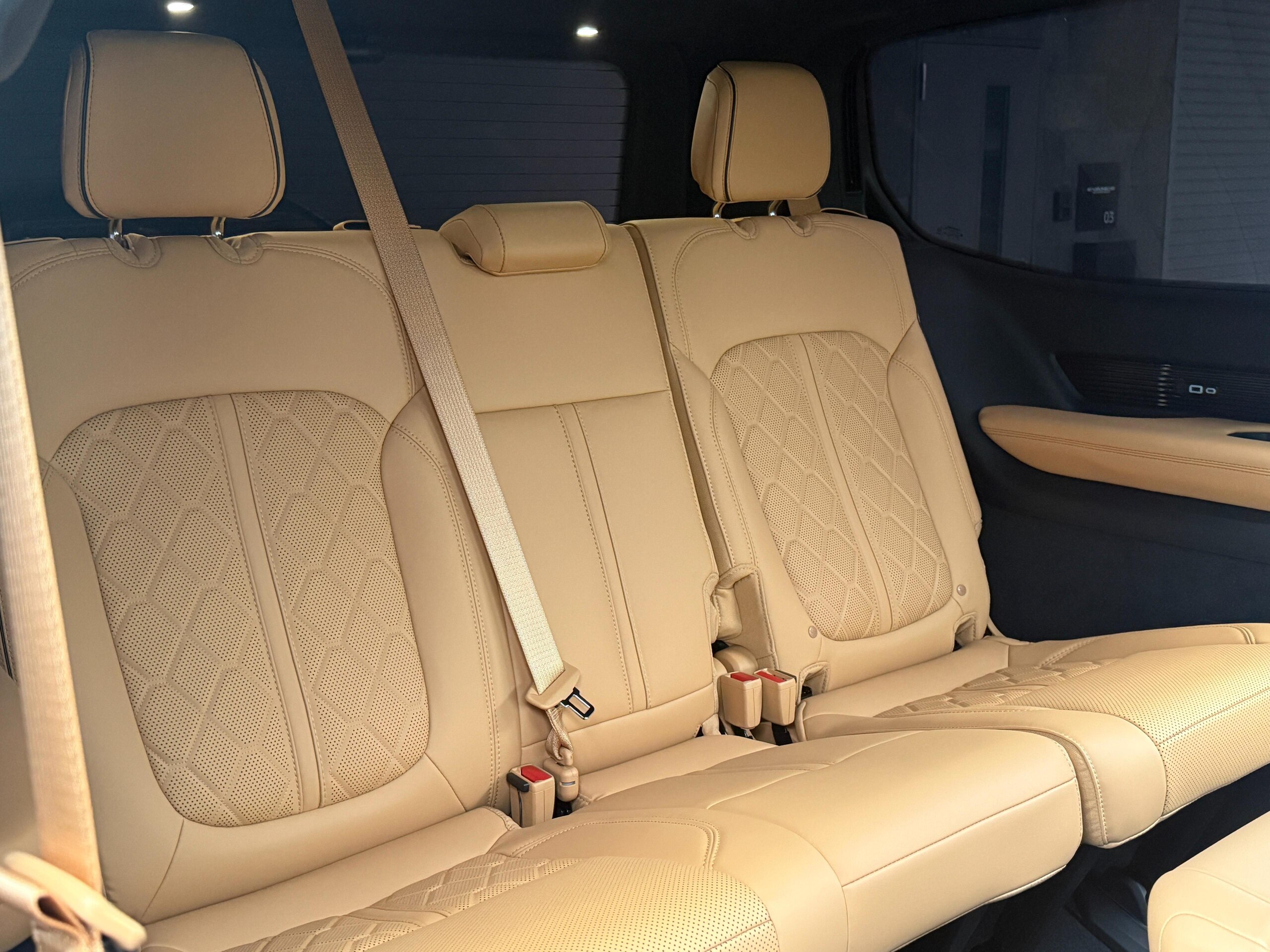 2025 Jeep Grand Wagoneer - ジープ グランドワゴニア シリーズIII 第三者機関検査済み MY2024 リアエンターテインメント パノラマサンルーフ McIntosh デジタルインナーミラー ヘッドアップディスプレイ シートヒーター&ベンチレーション サラウンドビューカメラシステム