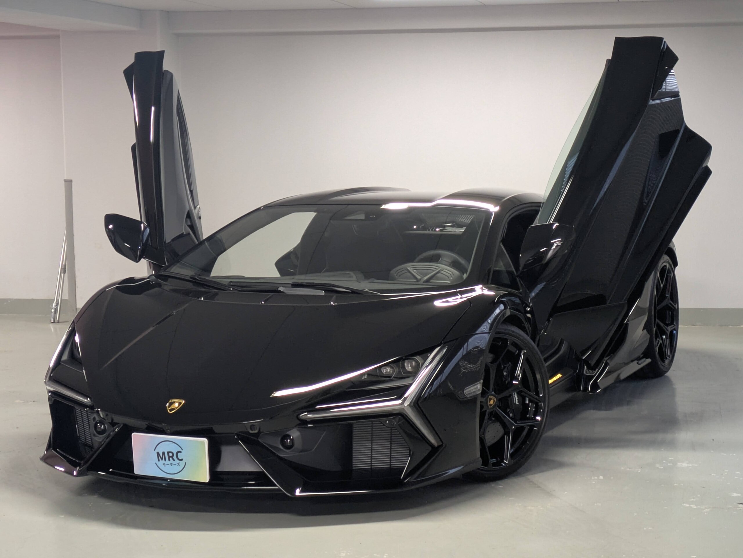 2025 Lamborghini Revuelto - 2025 لامبورغيني Revuelto