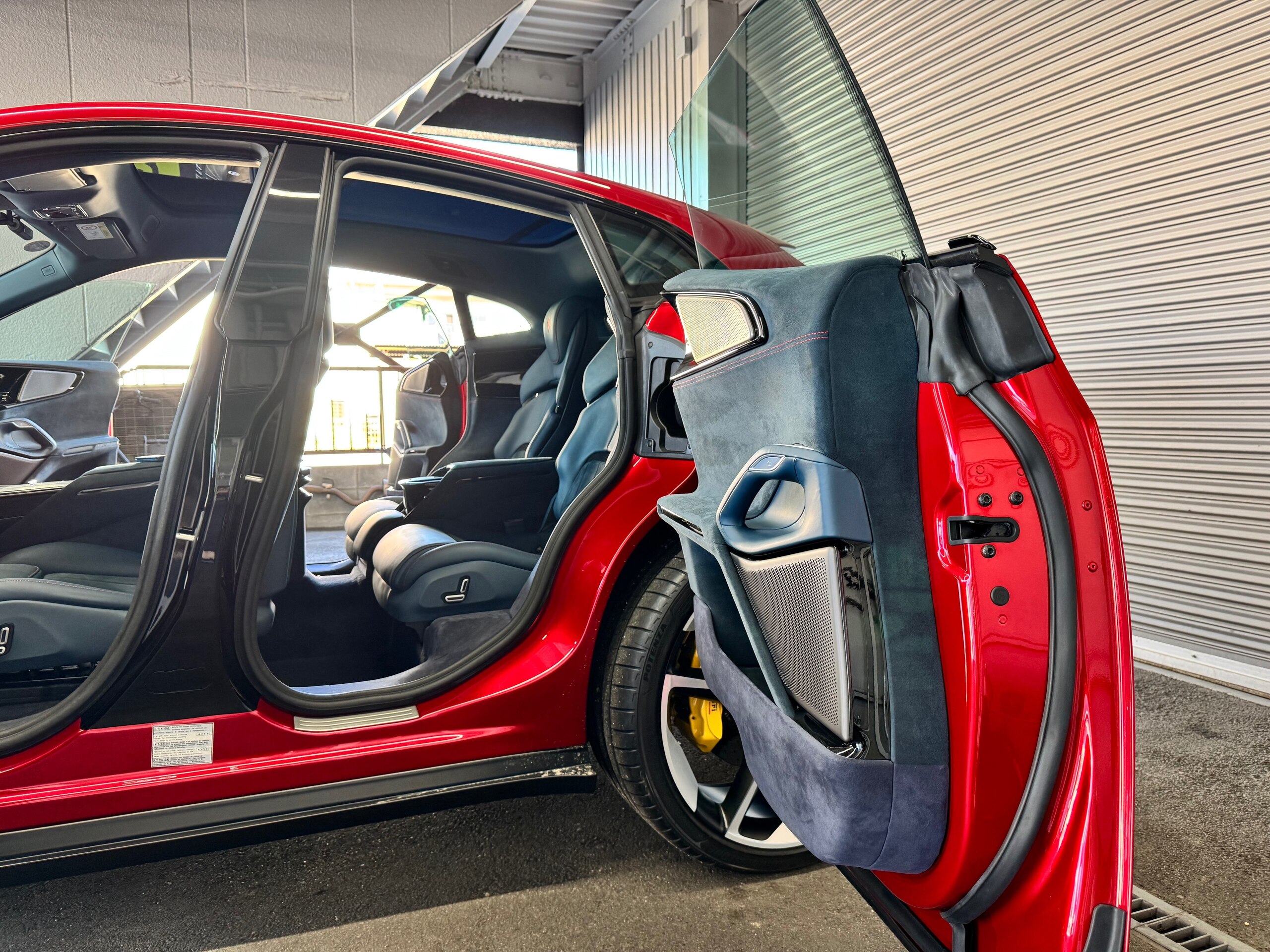 2025 Ferrari Purosangue