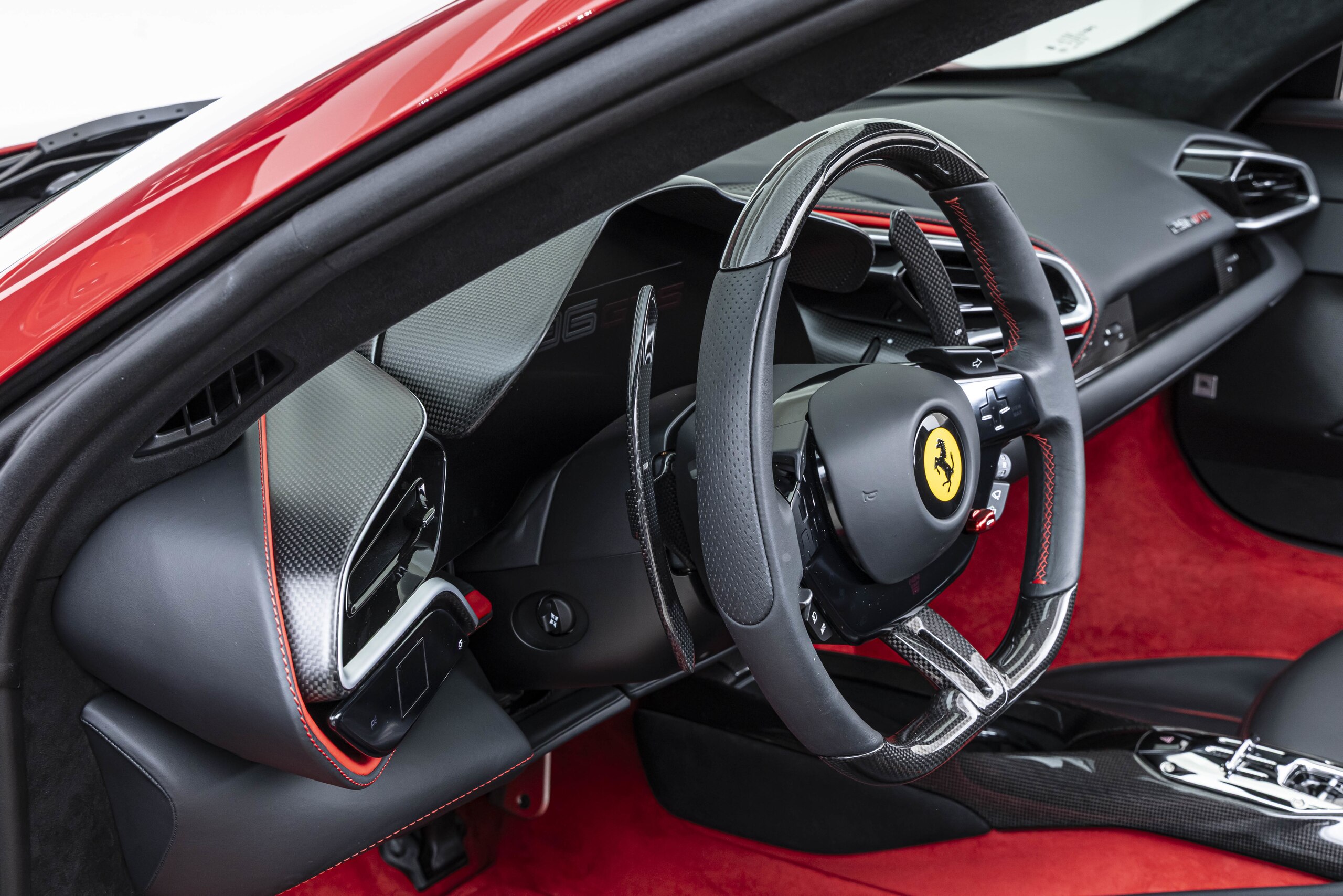 2025 Ferrari 296GTS - フェラーリ 296GTS F1 DCT Rosso Fuoco