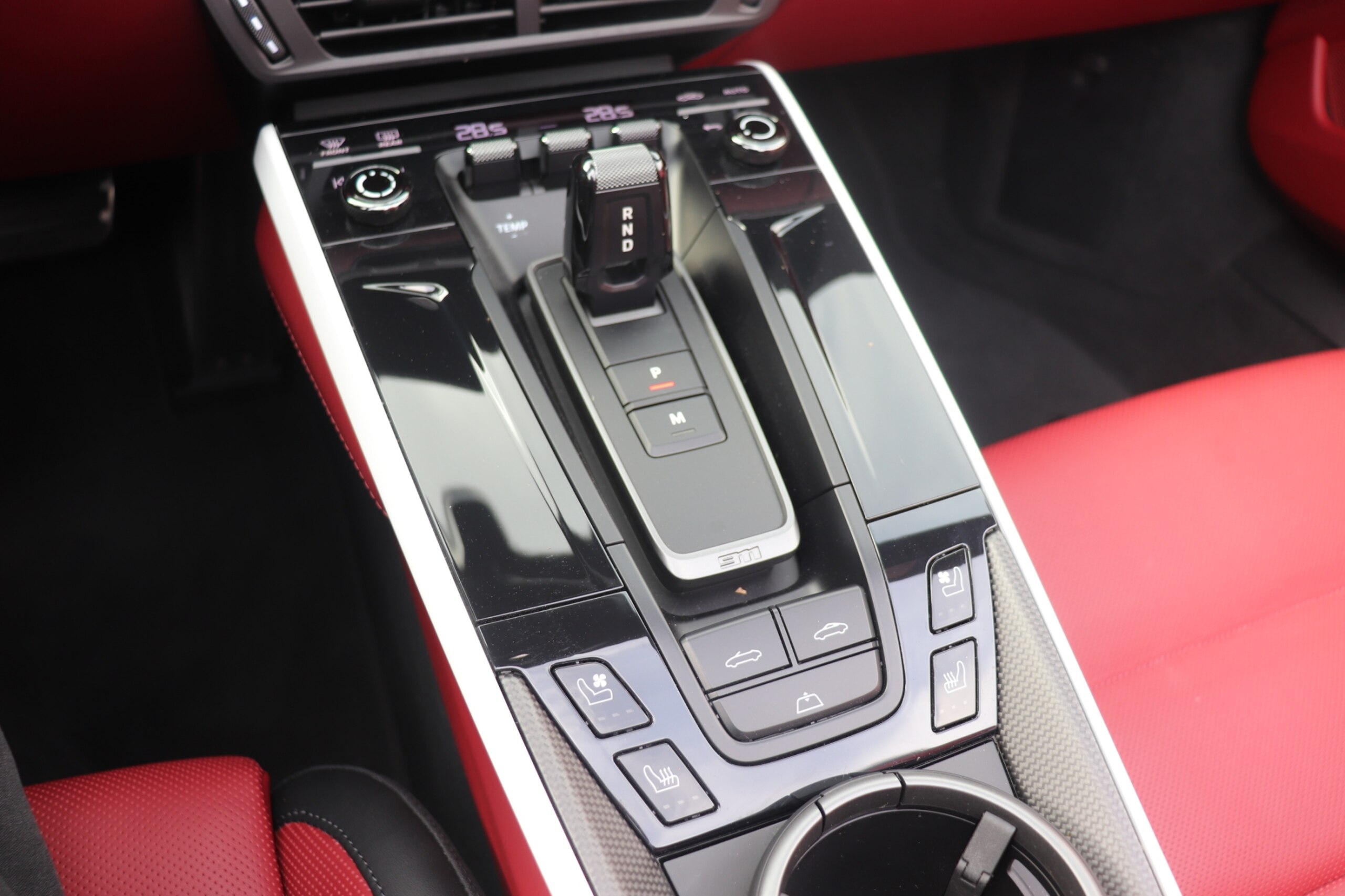2025 Porsche 911 Cabriolet - 2025 بورشه 911 Cabriolet
