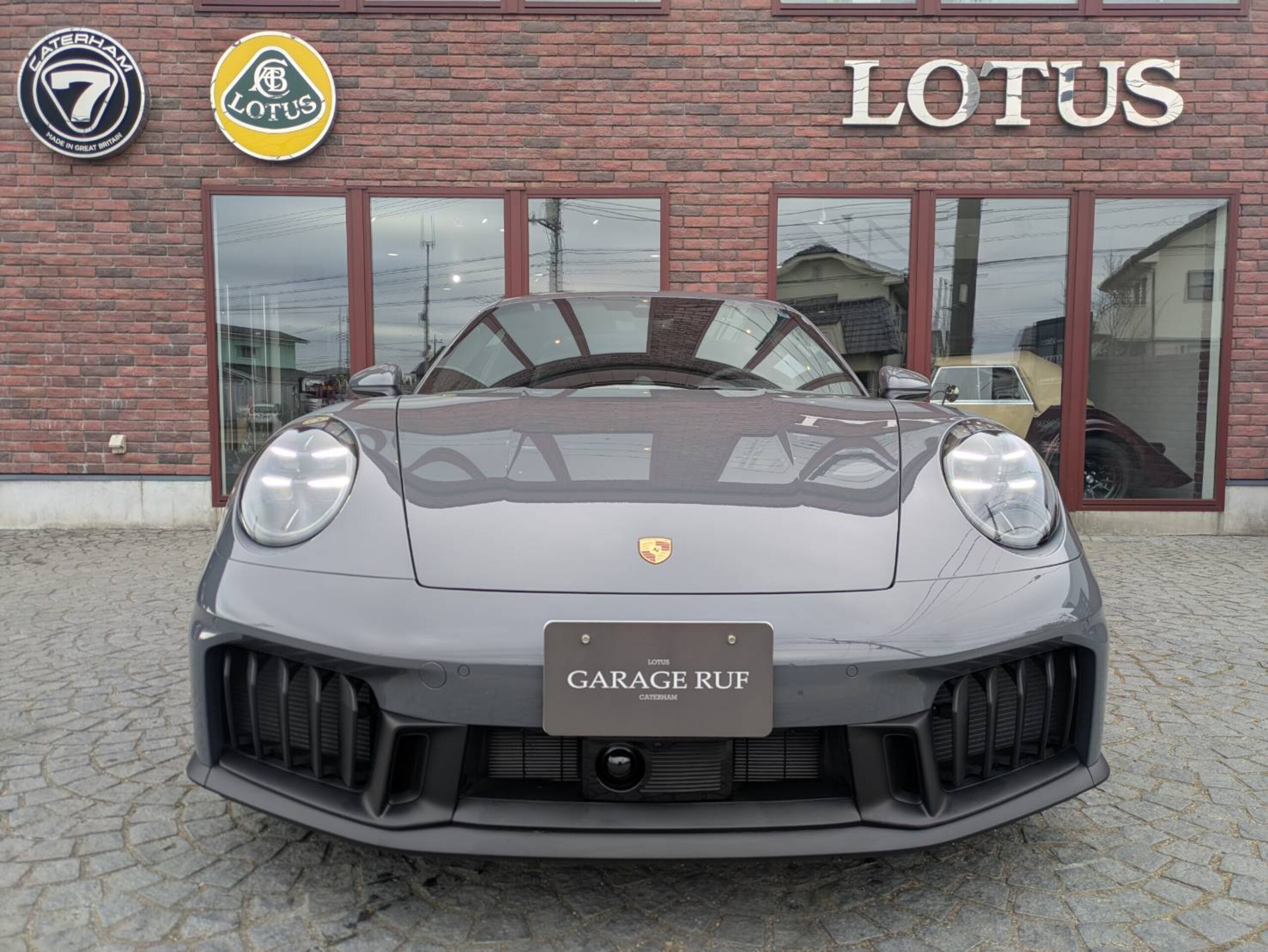 2025 Porsche 911