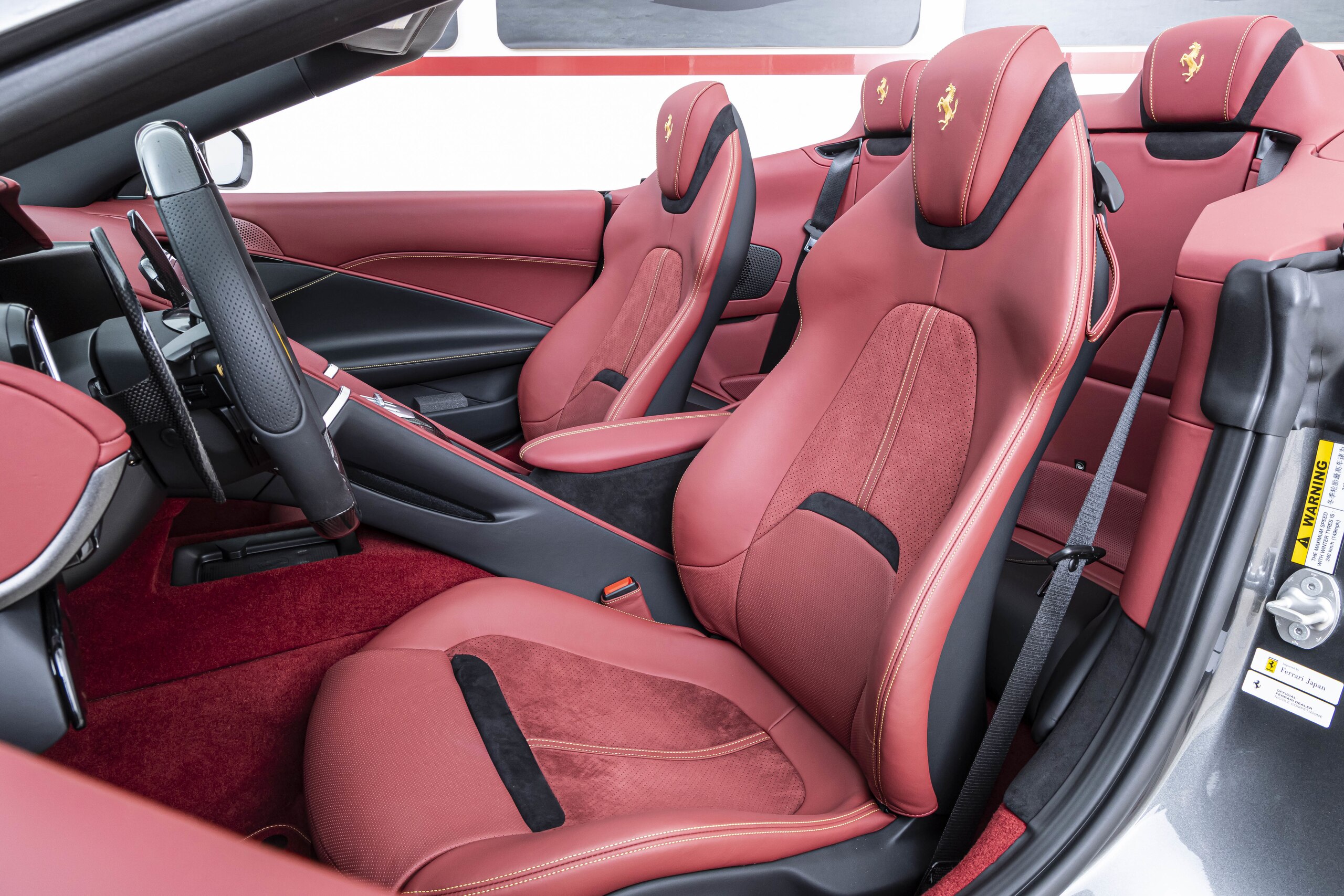 2025 Ferrari RomaSpider - フェラーリ ローマスパイダー F1 DCT GrigioSilverStone/Bordeaux
