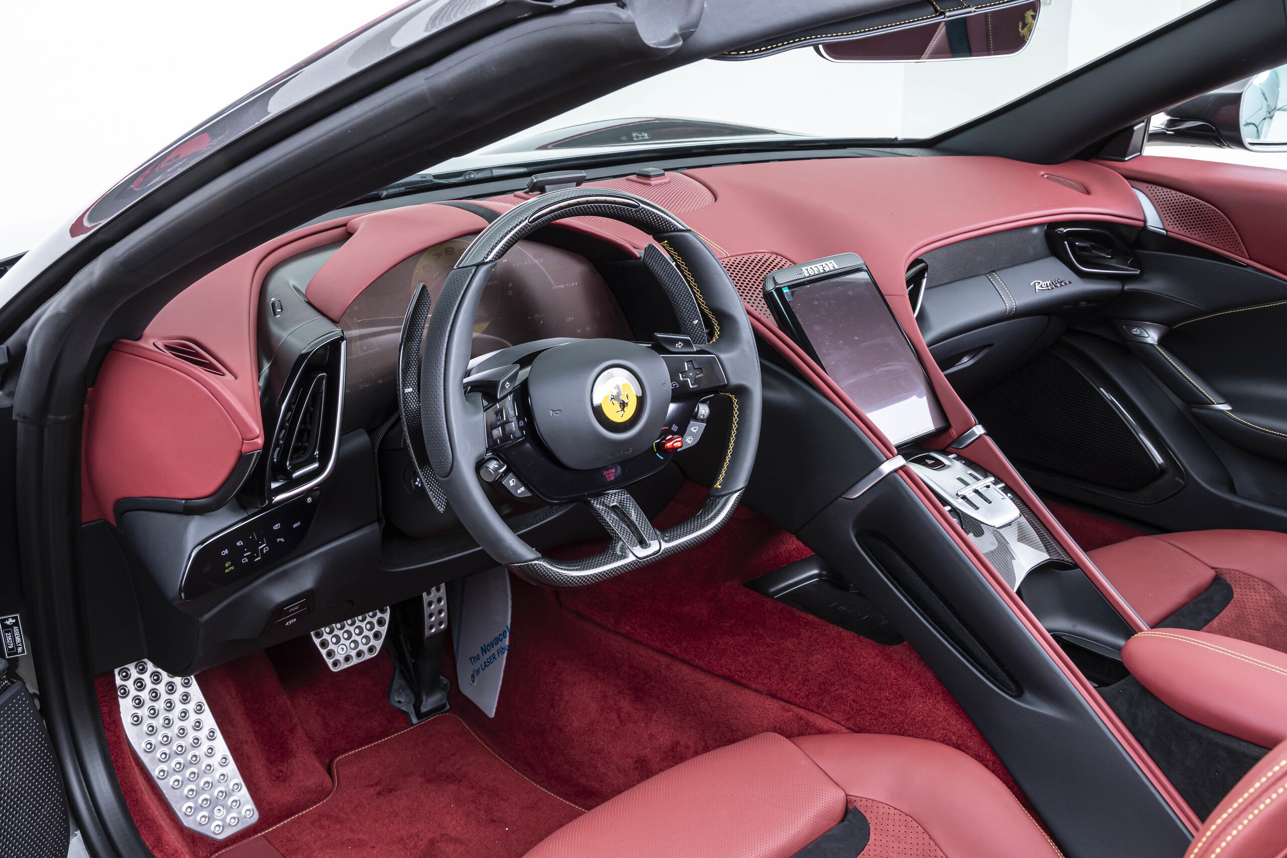 2025 Ferrari RomaSpider - フェラーリ ローマスパイダー F1 DCT GrigioSilverStone/Bordeaux