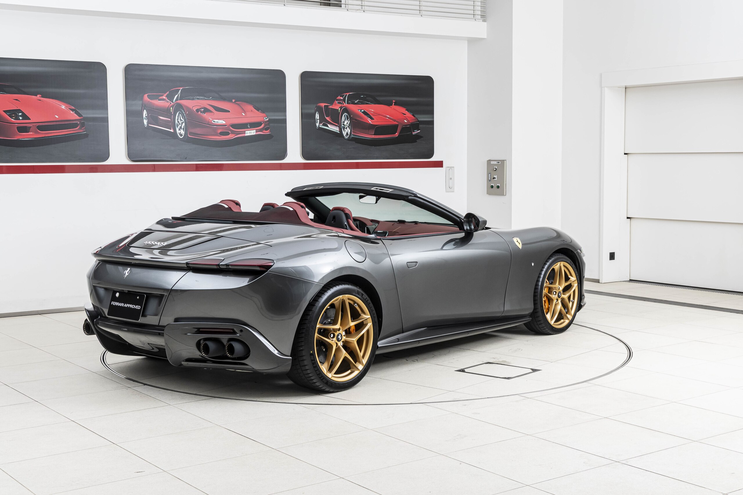 2025 Ferrari RomaSpider - フェラーリ ローマスパイダー F1 DCT GrigioSilverStone/Bordeaux