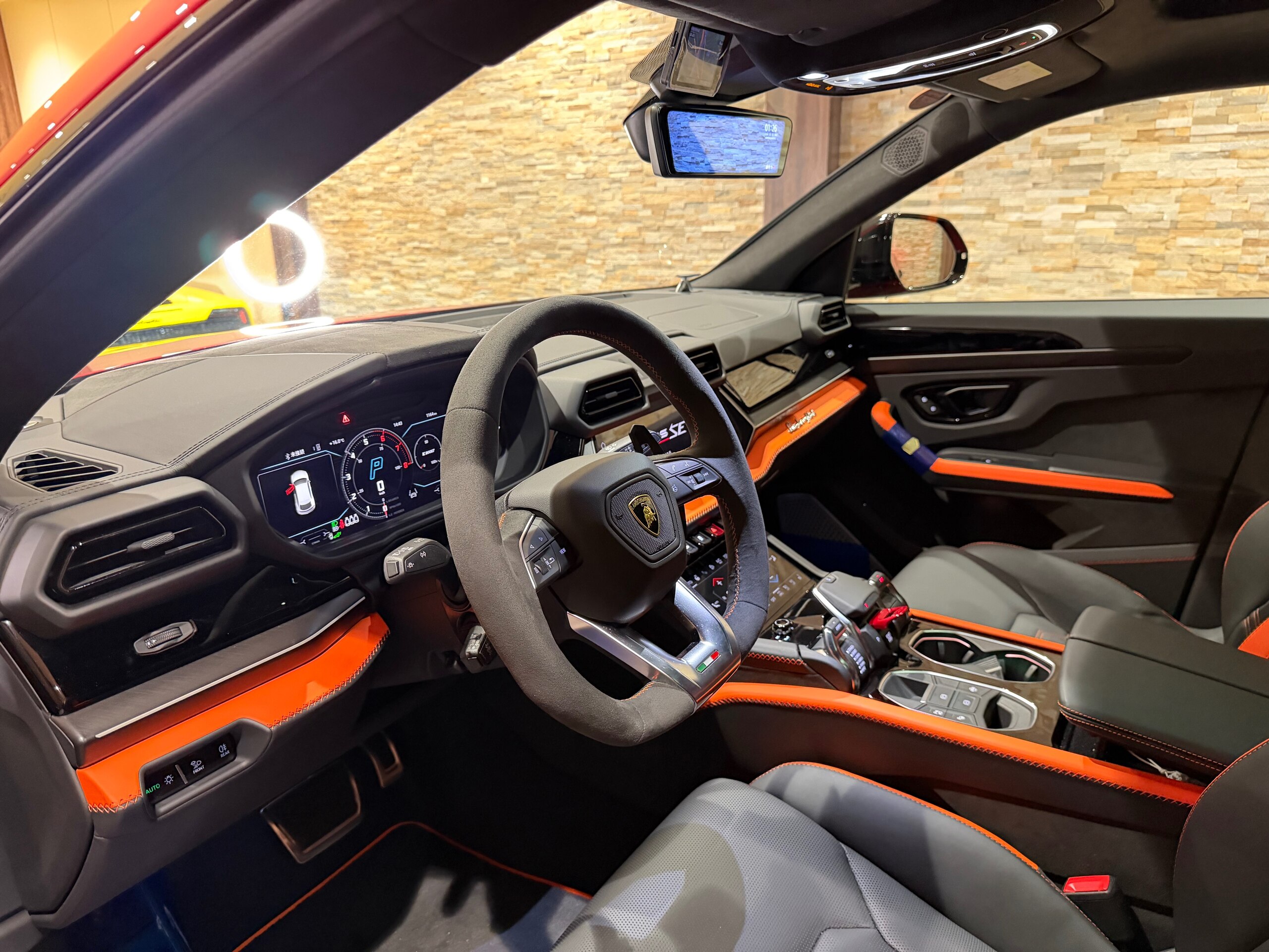 2025 Lamborghini Urus - 2025 لامبورغيني Urus