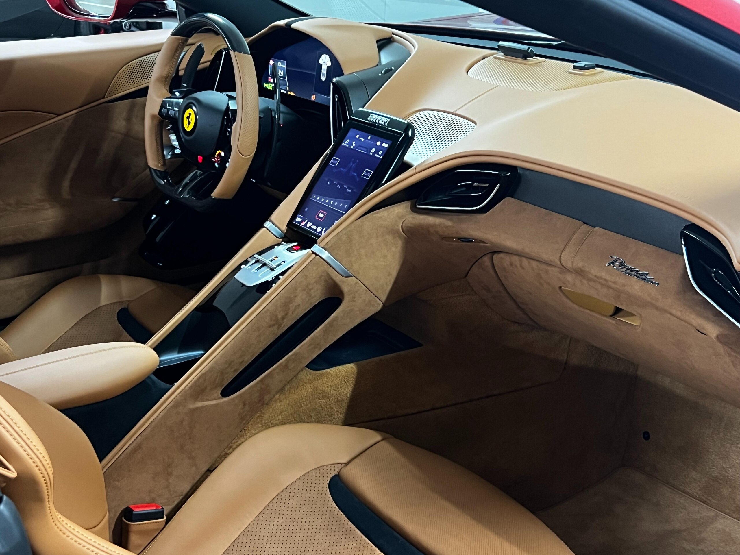 2025 Ferrari RomaSpider - フェラーリ ローマスパイダー F1 DCT 内装クオイオ ベンチレーションシート マグネライドサスペンション LEDカーボンステア ステアリングヒーター
