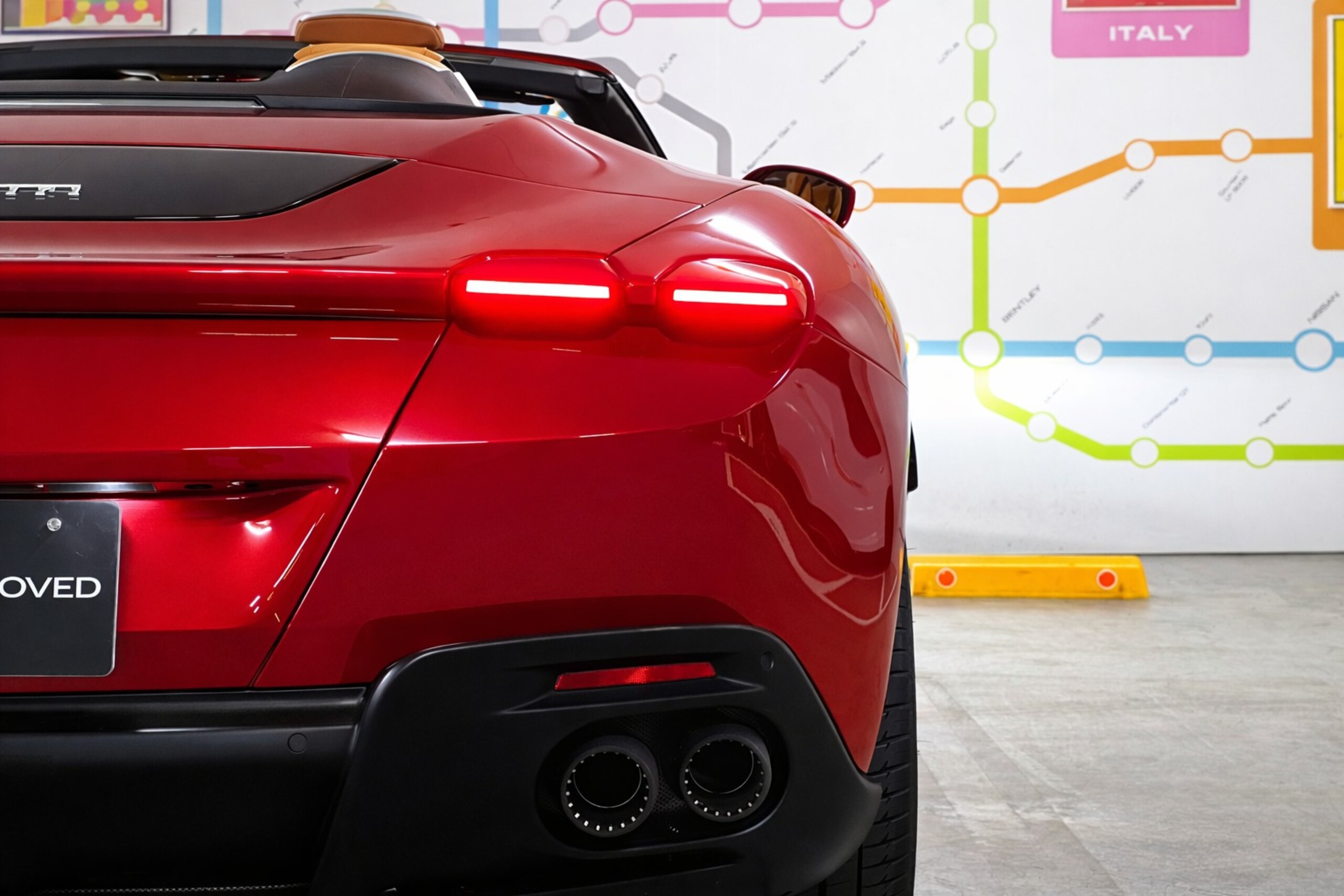 2025 Ferrari RomaSpider - フェラーリ ローマスパイダー F1 DCT 内装クオイオ ベンチレーションシート マグネライドサスペンション LEDカーボンステア ステアリングヒーター