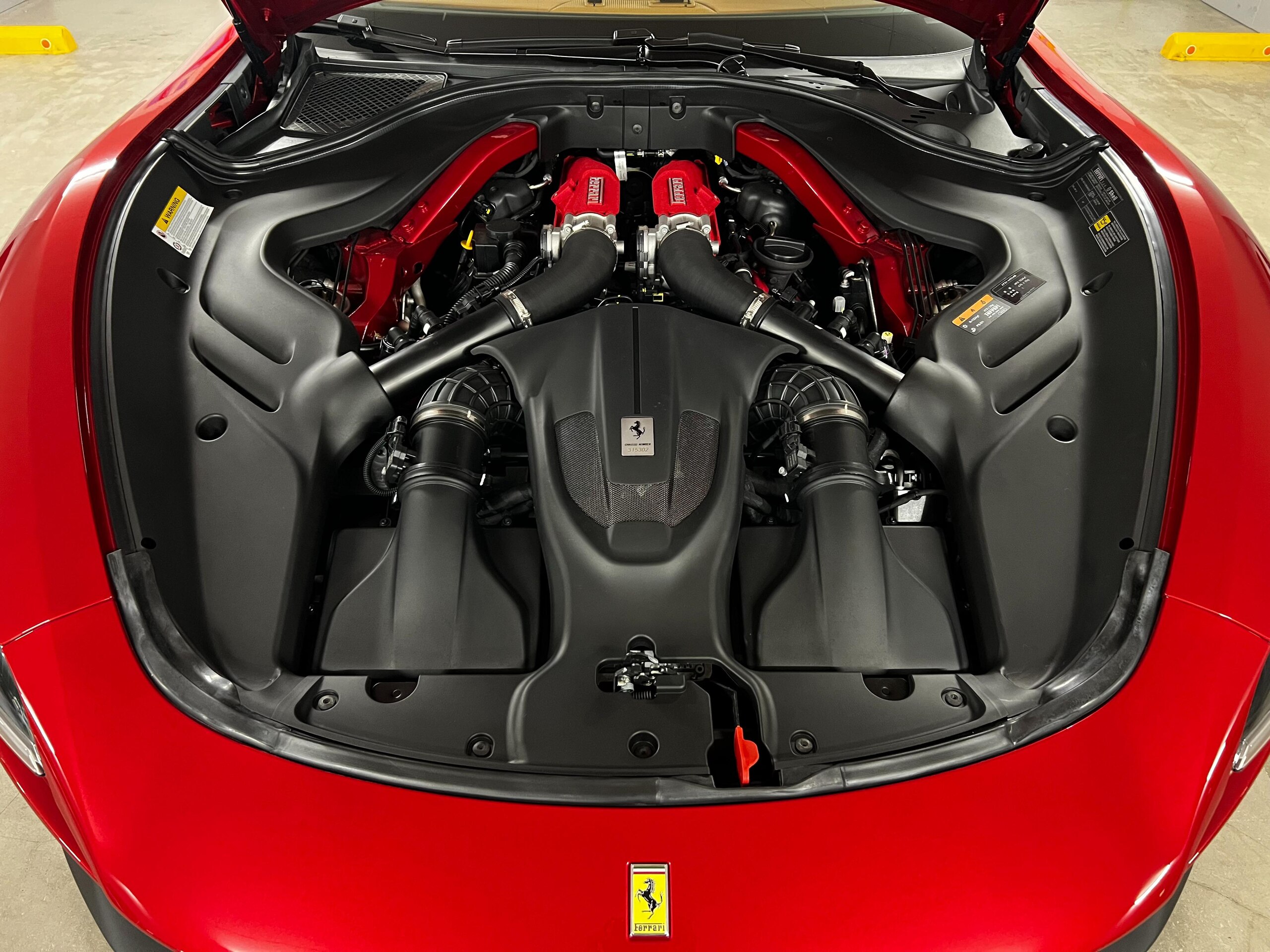 2025 Ferrari RomaSpider - フェラーリ ローマスパイダー F1 DCT 内装クオイオ ベンチレーションシート マグネライドサスペンション LEDカーボンステア ステアリングヒーター