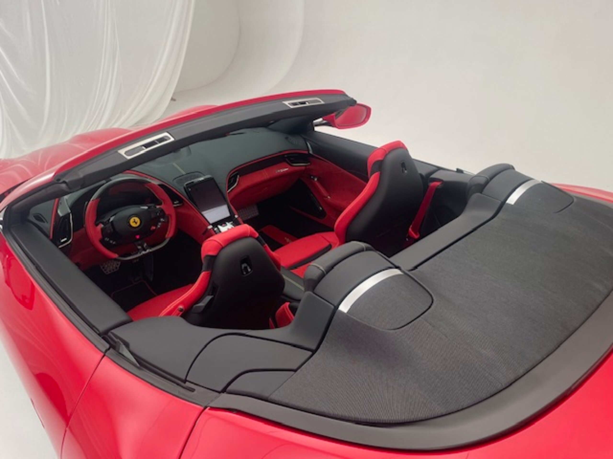 2025 Ferrari RomaSpider