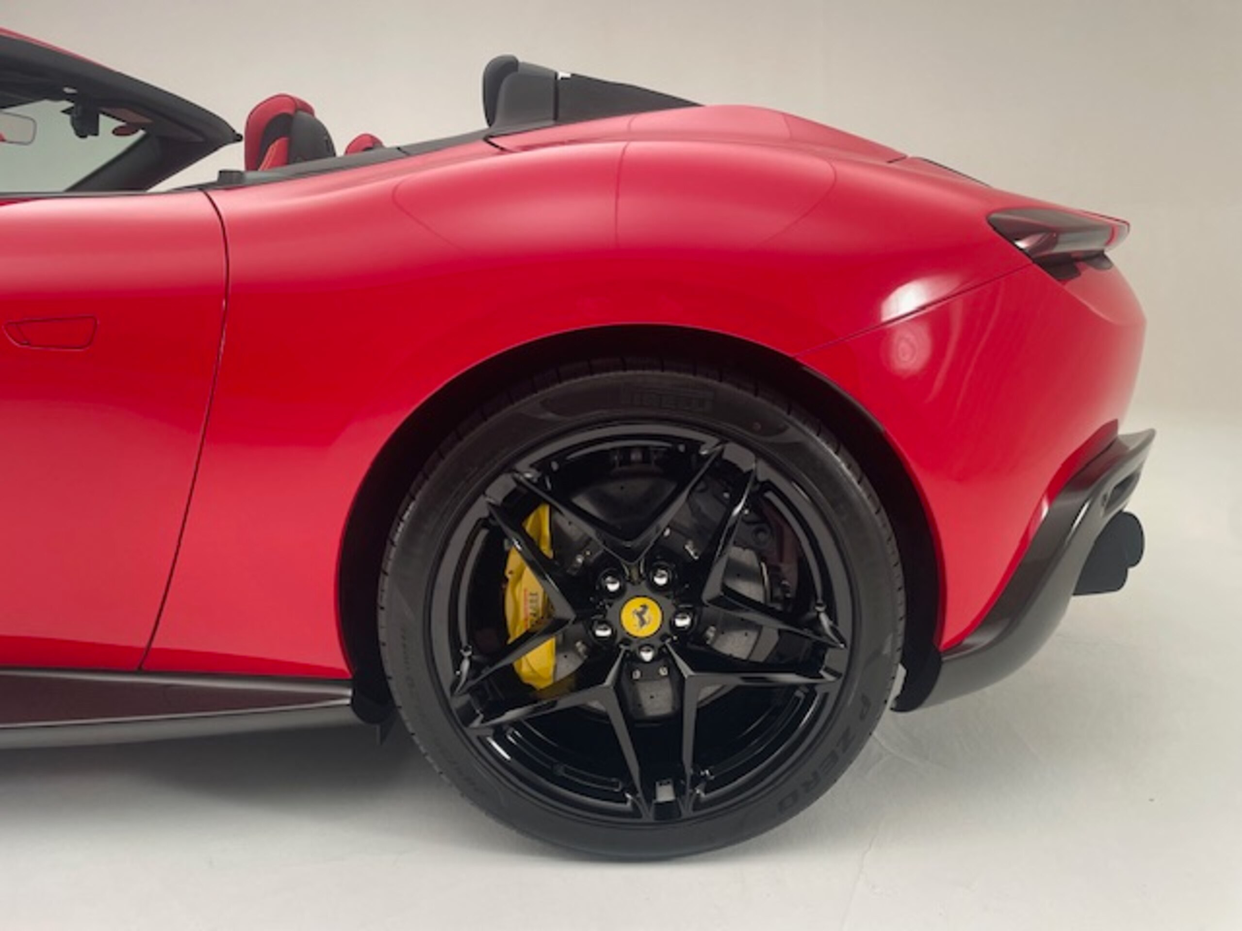 2025 Ferrari RomaSpider
