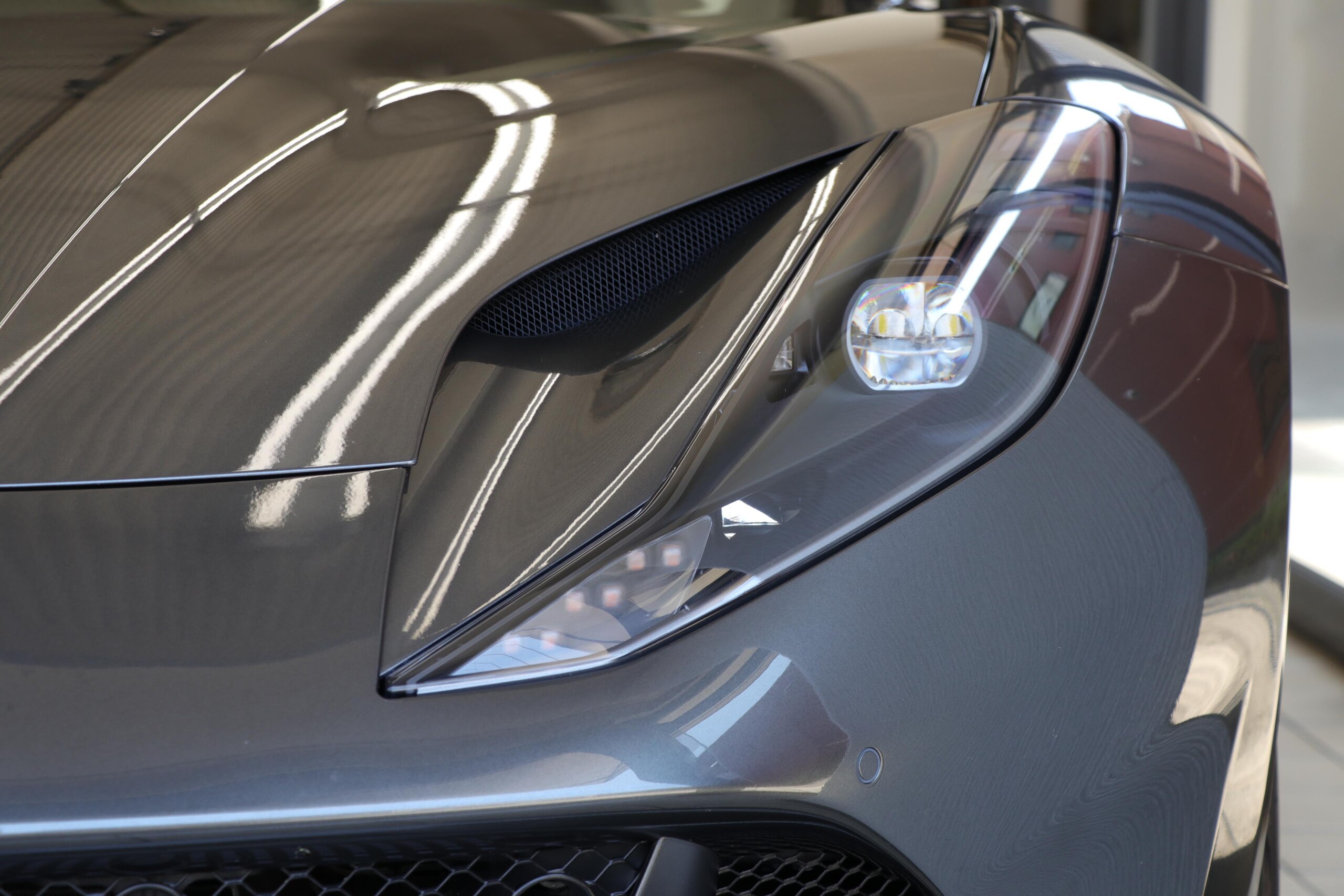 2021 Ferrari 812GTS - フェラーリ 812GTS F1 DCT 鍛造ダイヤモンドホイール ドライバーゾーンカーボンファイバー センターブリッジカーボンファイバー パッセンジャーディスプレイ シルキックカーボン フルエレクトリックシート キルテッドスタイルシート