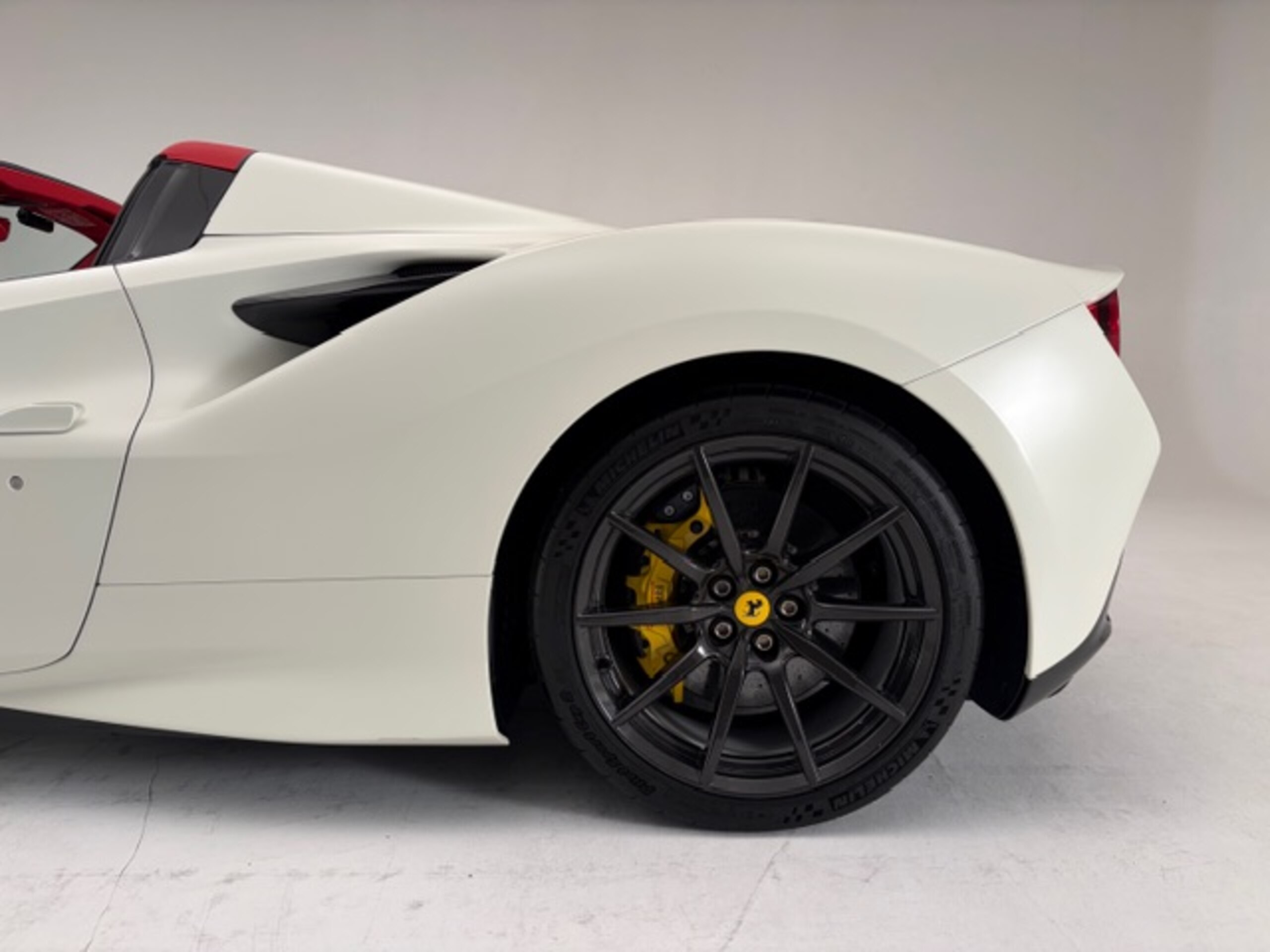 2021 Ferrari F8Spider