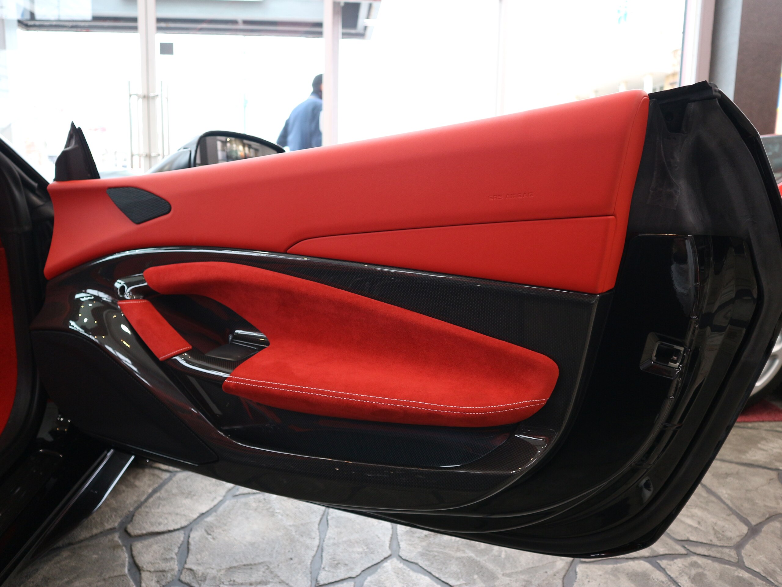 2022 Ferrari F8Spider - フェラーリ F8スパイダー F1 DCT ワンオーナー車/フルディーラー整備記録簿/OP1000オーバー/フルボディステルスPPF施工/内外装EGカーボン/レーシングシート(トリコロールstripe)/LEDハンドル/ダイヤモンドカット鍛造20AW(チタンボルト)/Fリフター