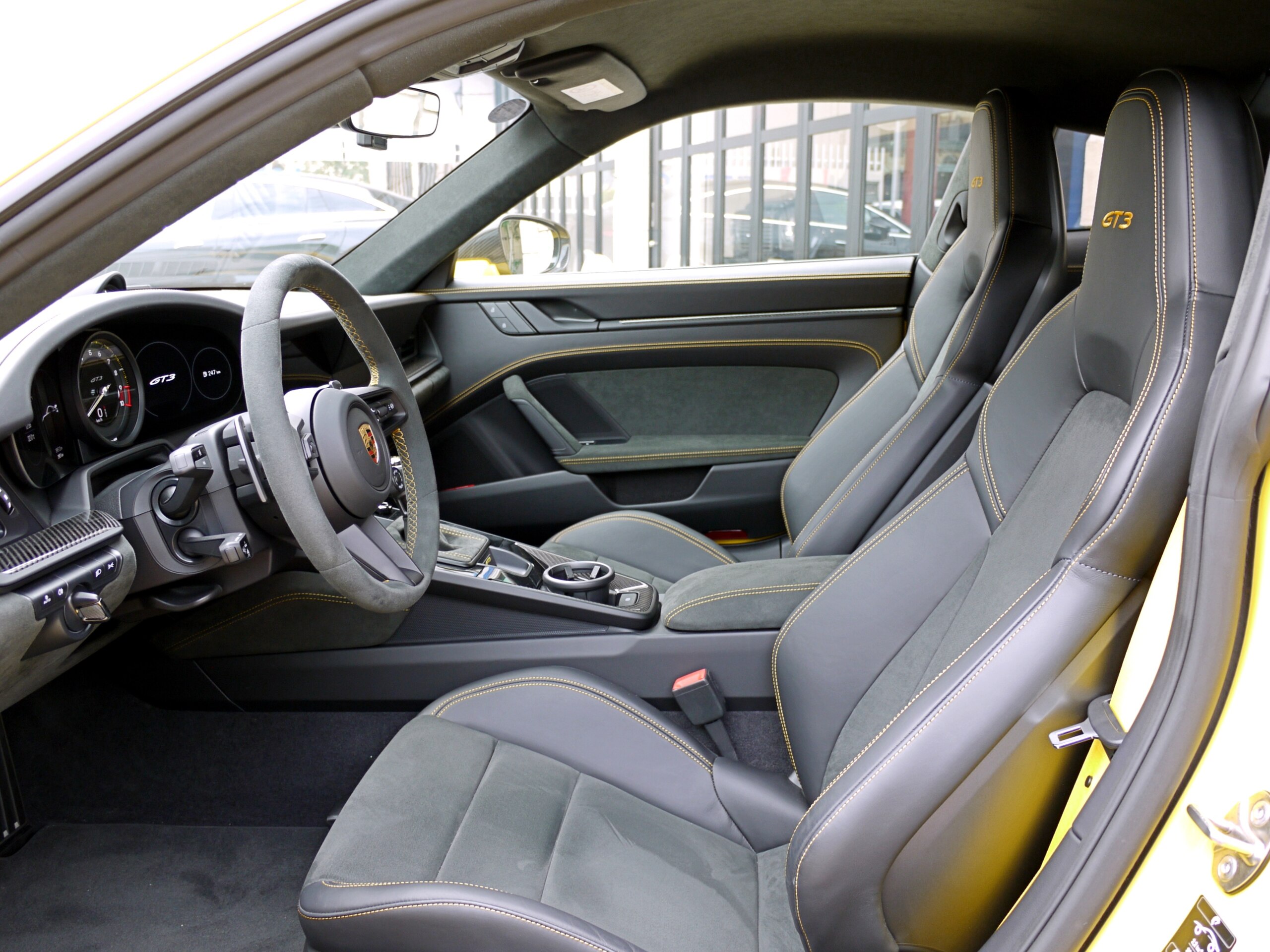 2022 Porsche 911 - 2022 بورشه 911