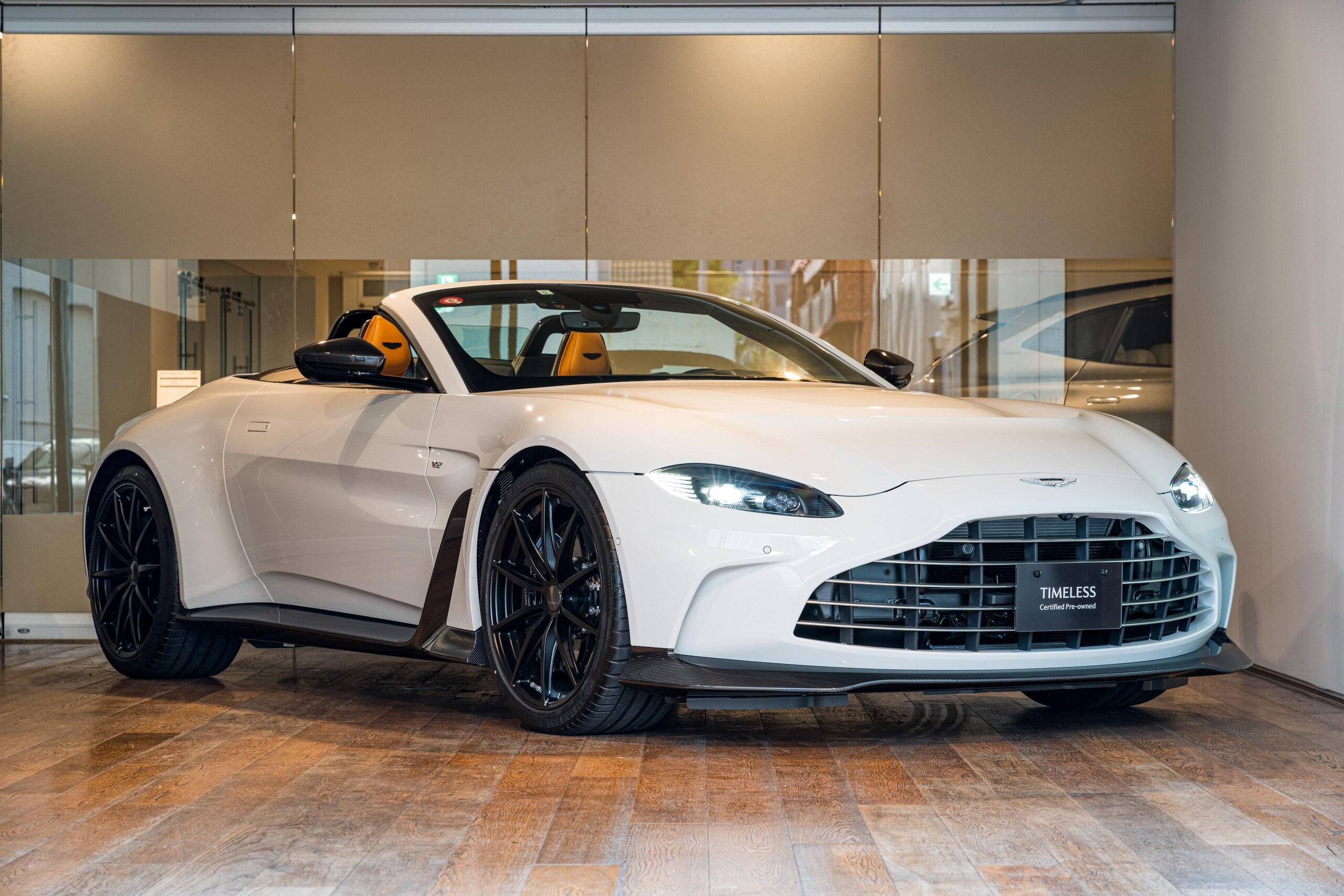 2023 Aston Martin Vantage - アストンマーティン ヴァンテージ V12 Vantage Roadster 世界249台限定 ルナーホワイト