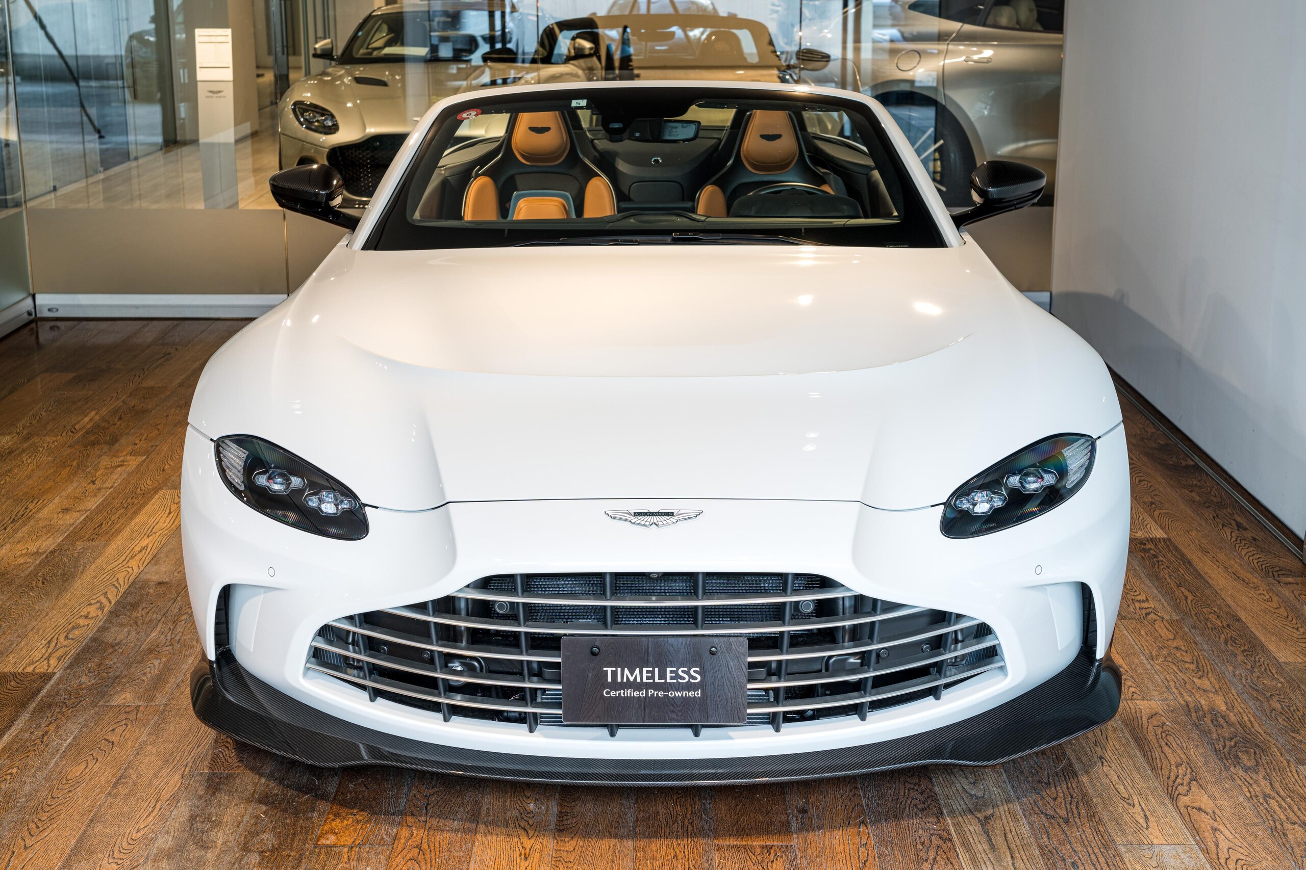 2023 Aston Martin Vantage - アストンマーティン ヴァンテージ V12 Vantage Roadster 世界249台限定 ルナーホワイト