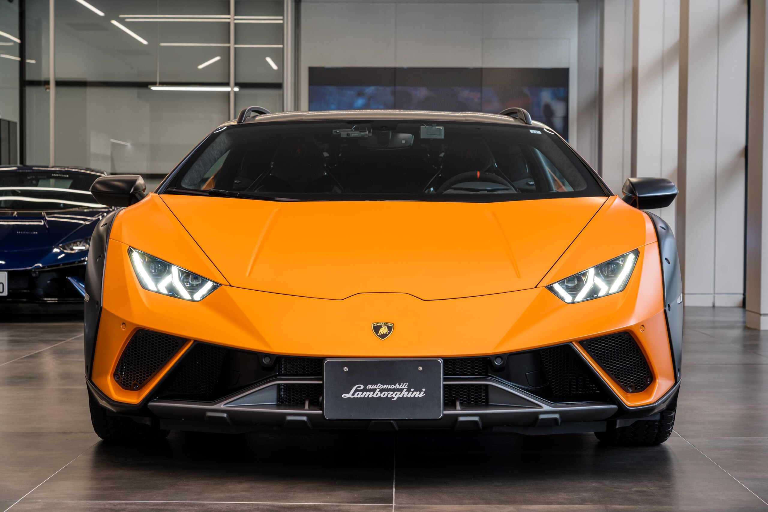 2023 Lamborghini Huracan Sterrato - 2023 لامبورغيني Huracan Sterrato