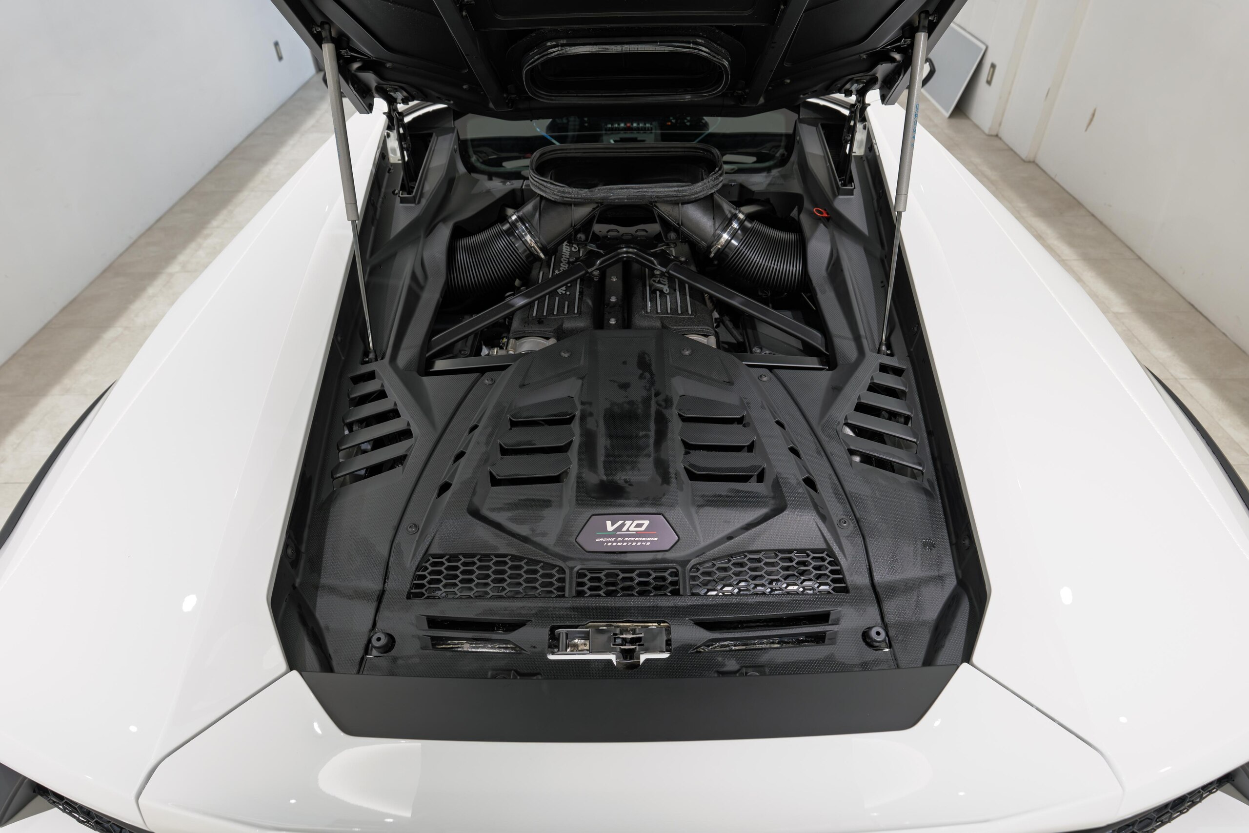 2024 Lamborghini Huracan Sterrato