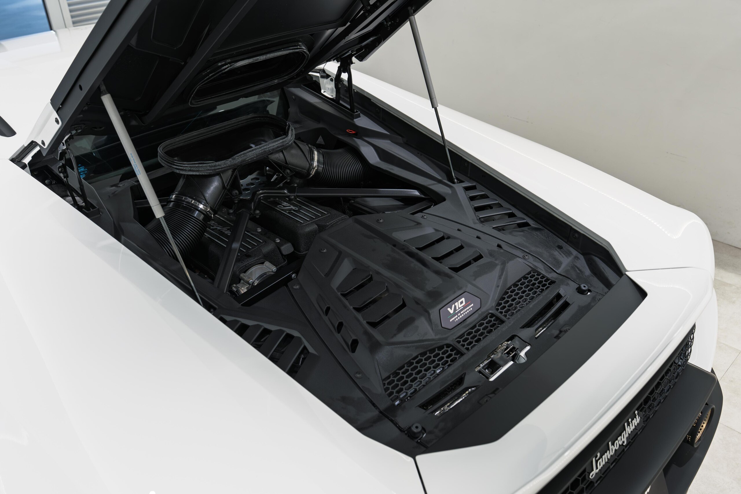 2024 Lamborghini Huracan Sterrato