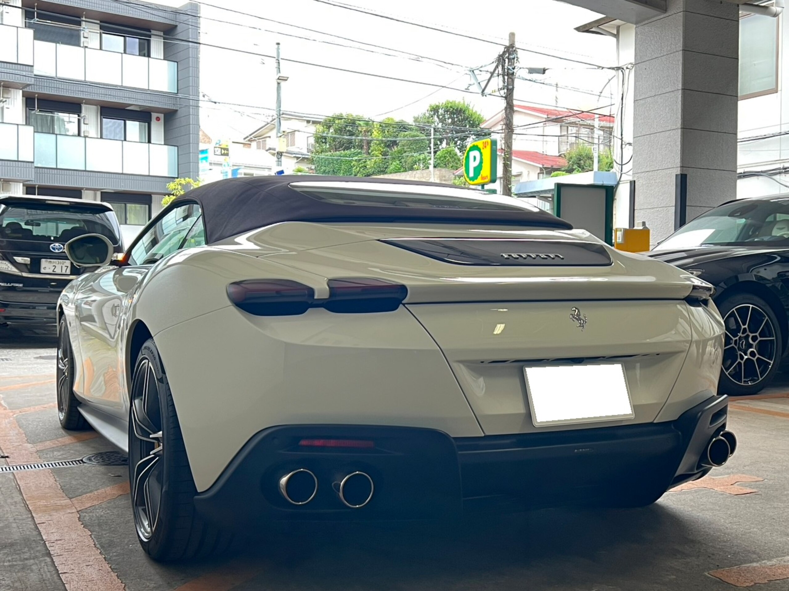 2025 Ferrari RomaSpider - 2025 فيراري RomaSpider