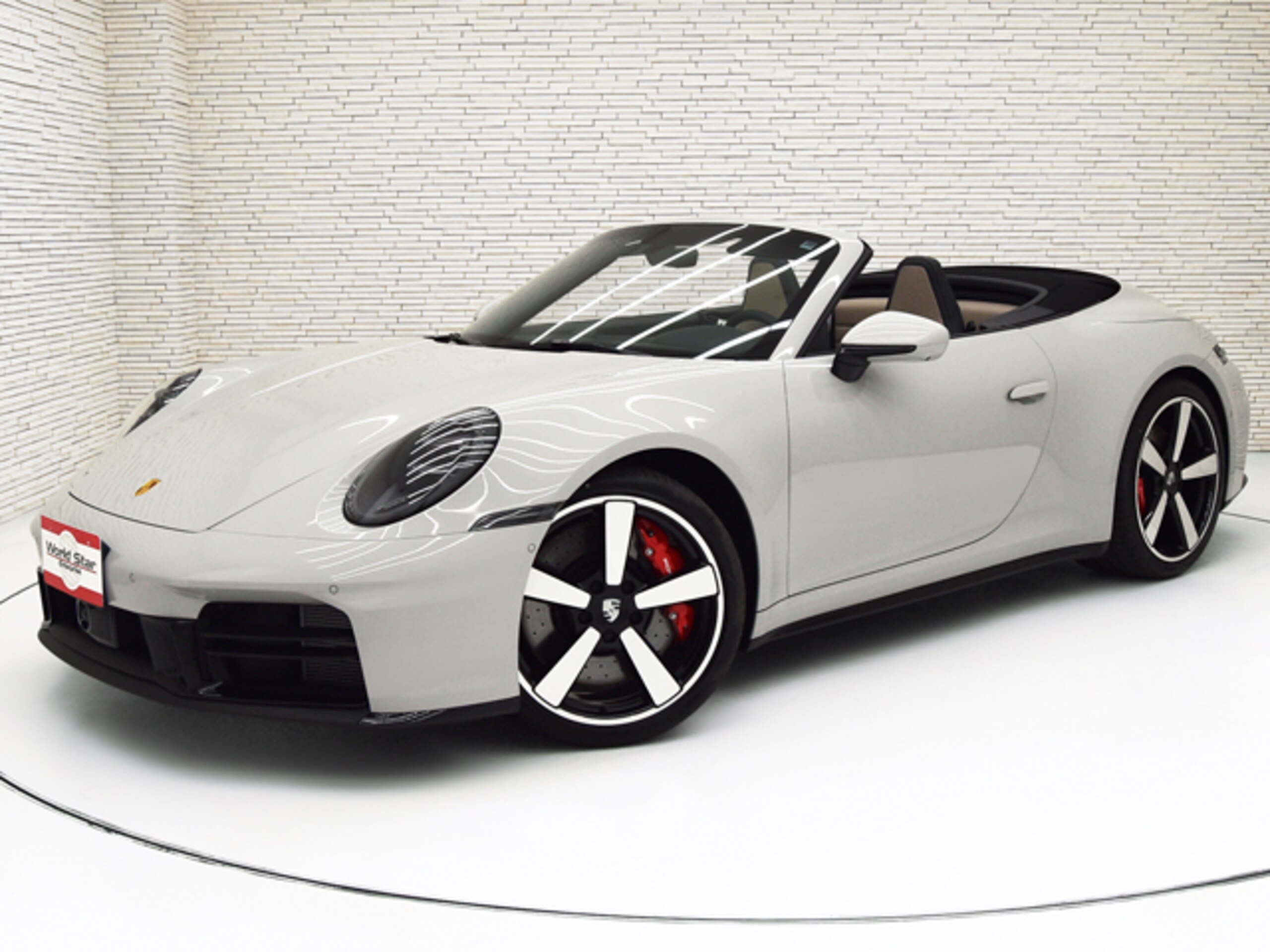 2025 Porsche 911 Cabriolet - 2025 بورشه 911 Cabriolet