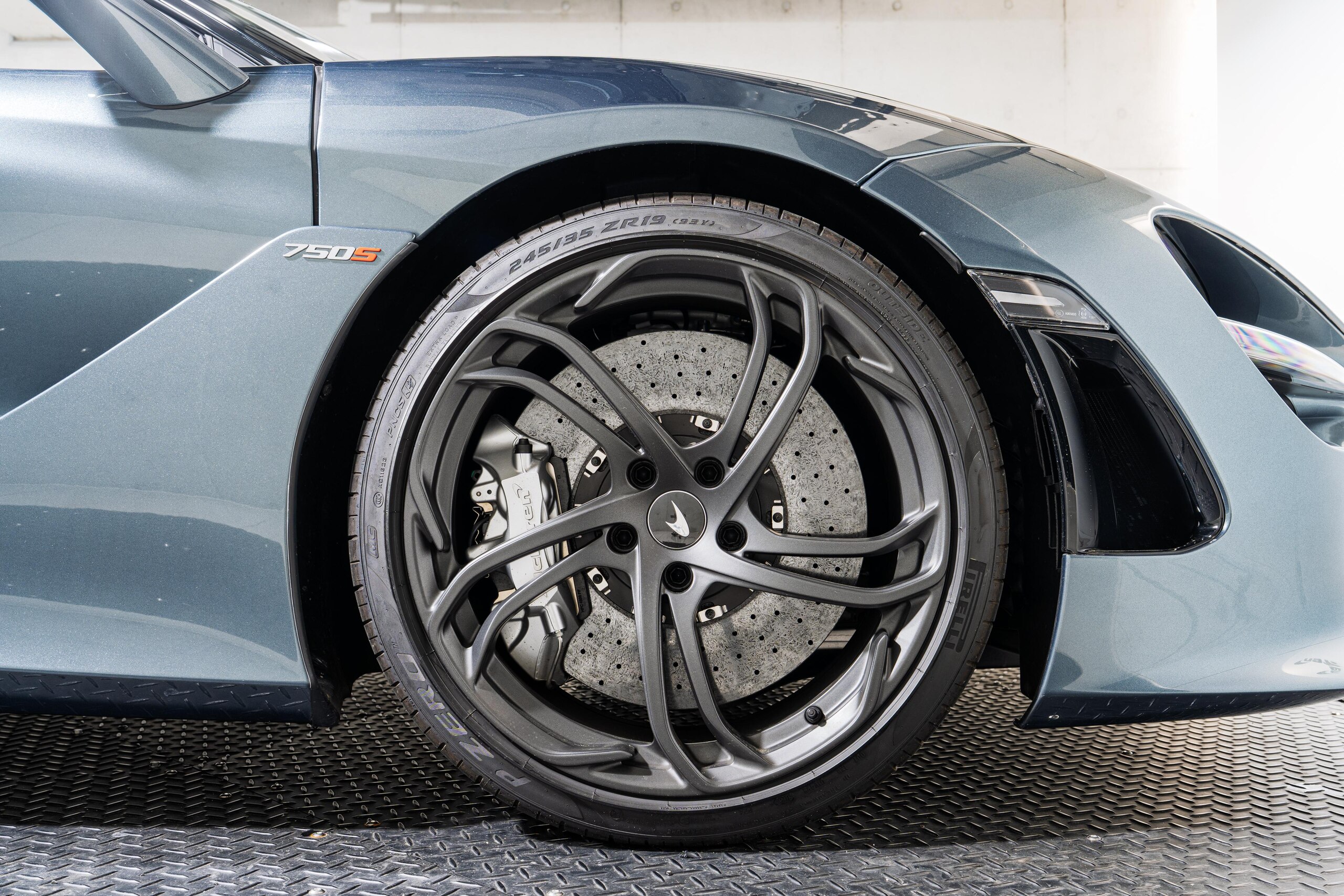 2025 McLaren 750SSpider - マクラーレン 750Sスパイダー 4.0 新車保証継承 認定中古車(McLAREN QUALIFIED)