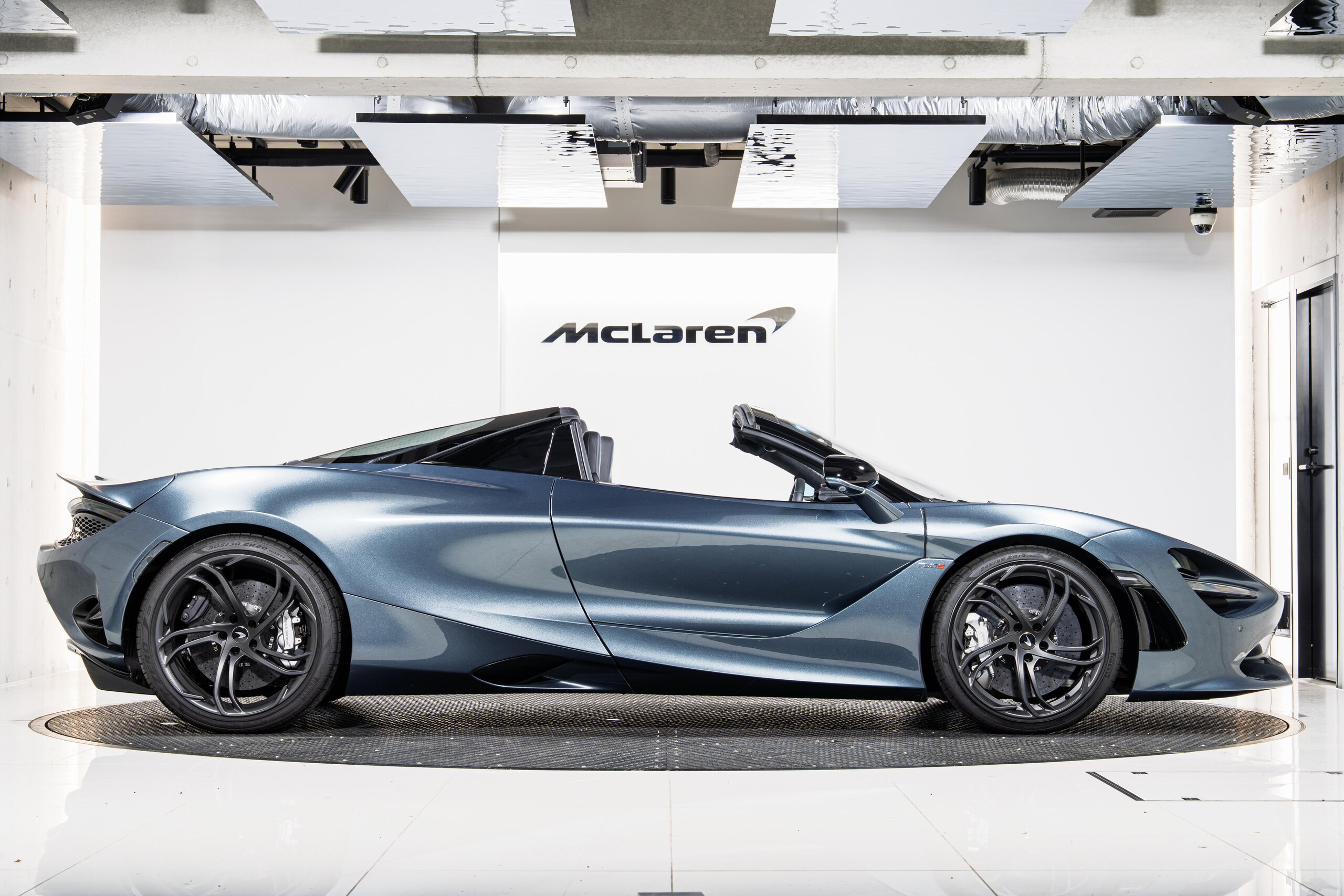 2025 McLaren 750SSpider - マクラーレン 750Sスパイダー 4.0 新車保証継承 認定中古車(McLAREN QUALIFIED)