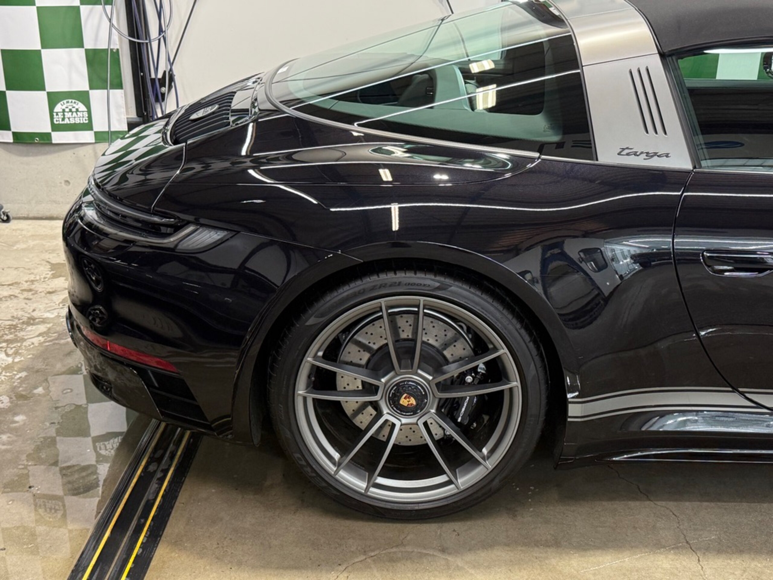2025 Porsche 911