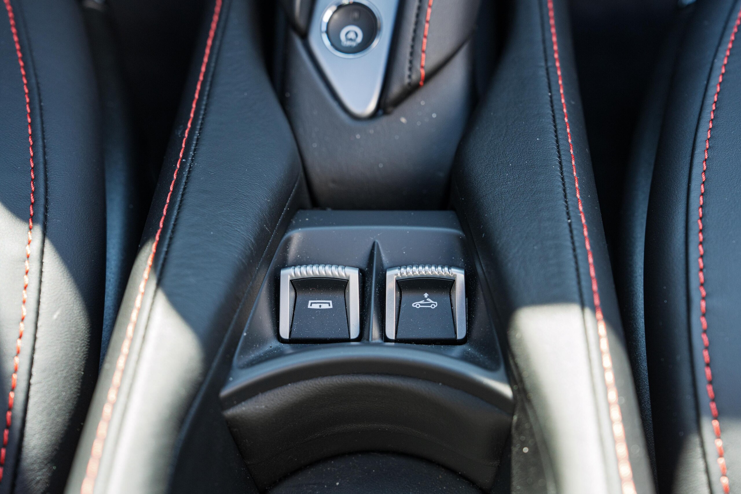 2025 McLaren 750SSpider - マクラーレン 750Sスパイダー 4.0 正規認定中古車