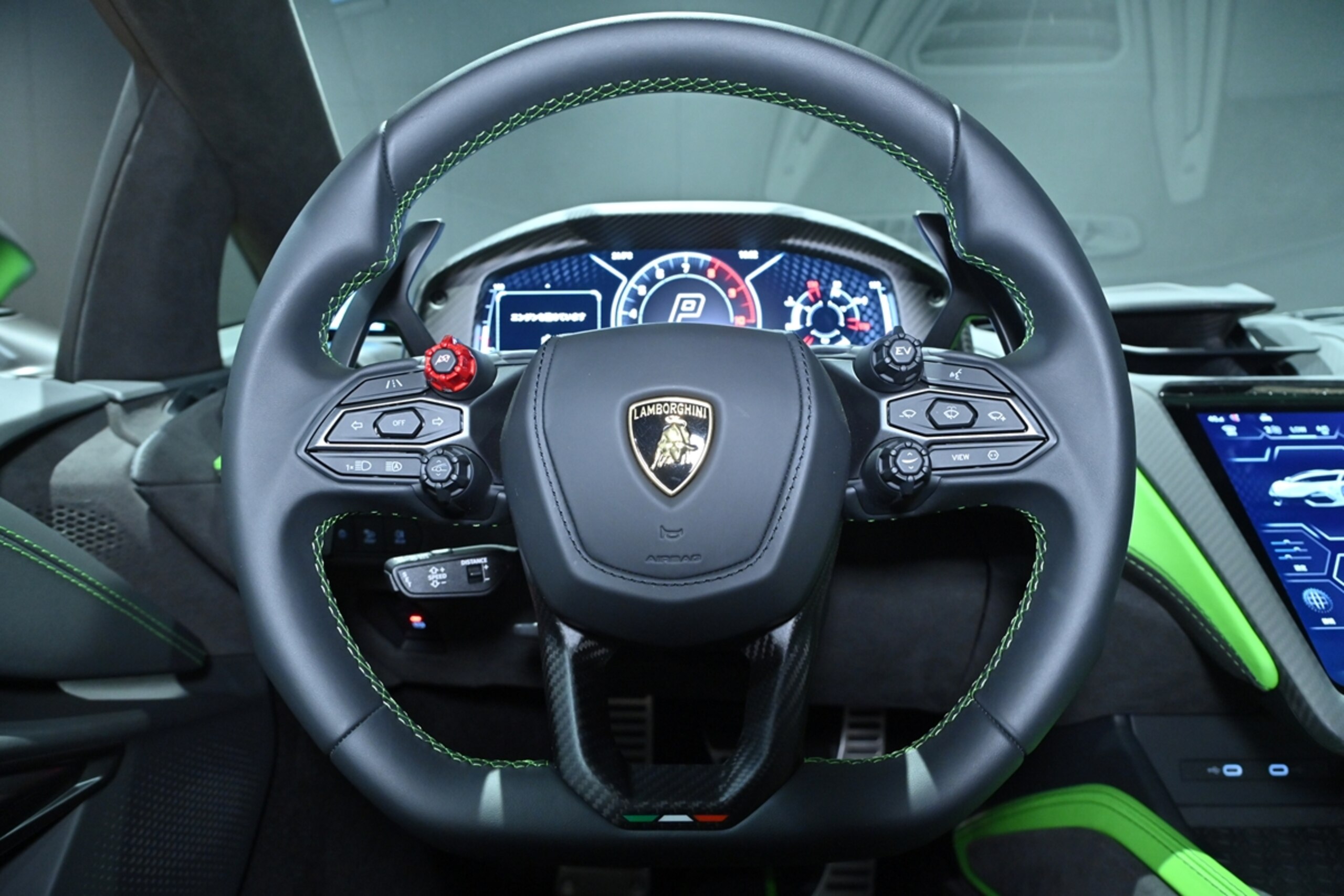 2025 Lamborghini Revuelto - 2025 لامبورغيني Revuelto
