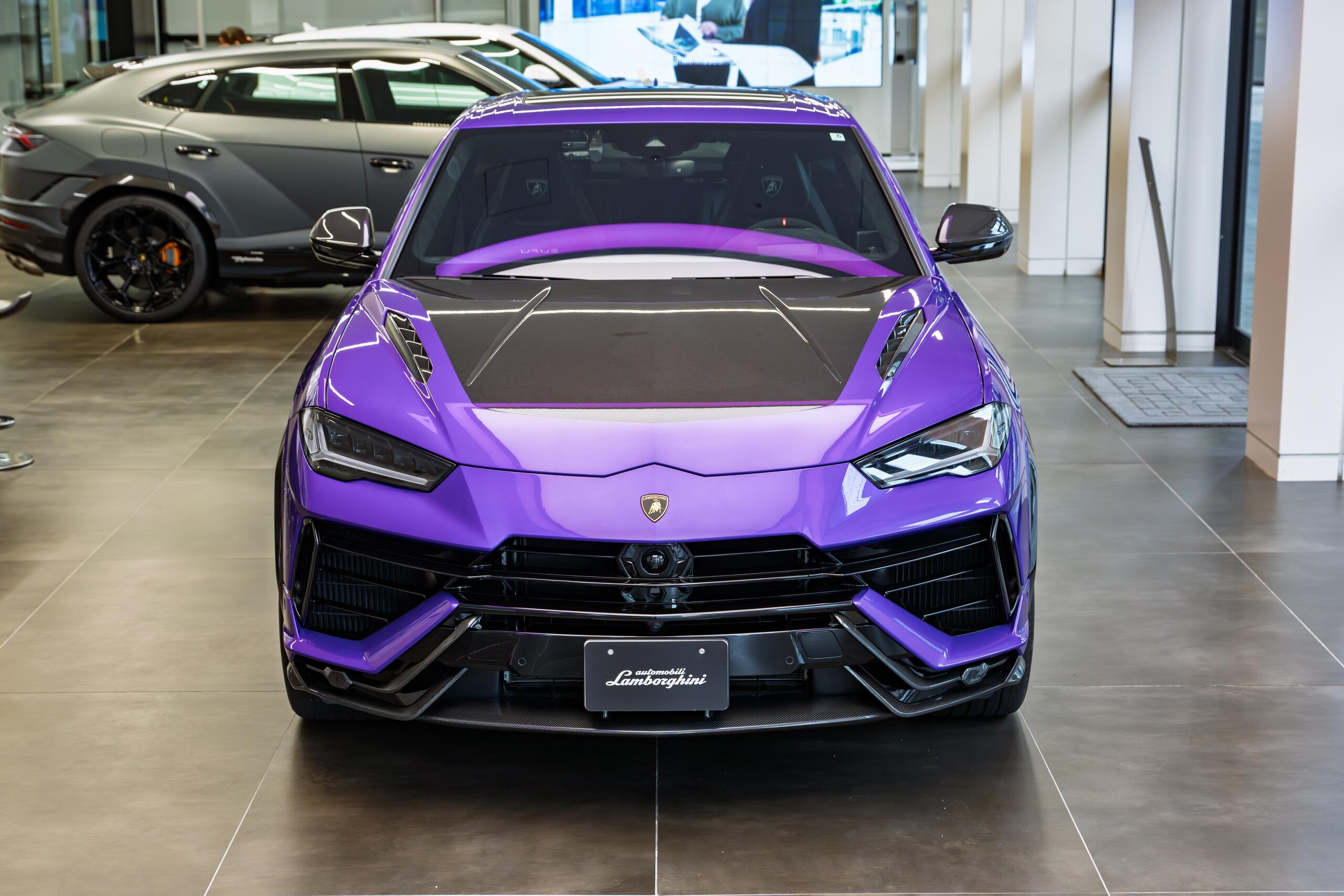 2025 Lamborghini Urus - ランボルギーニ ウルス ペルフォルマンテ 4WD Viola Pasifae