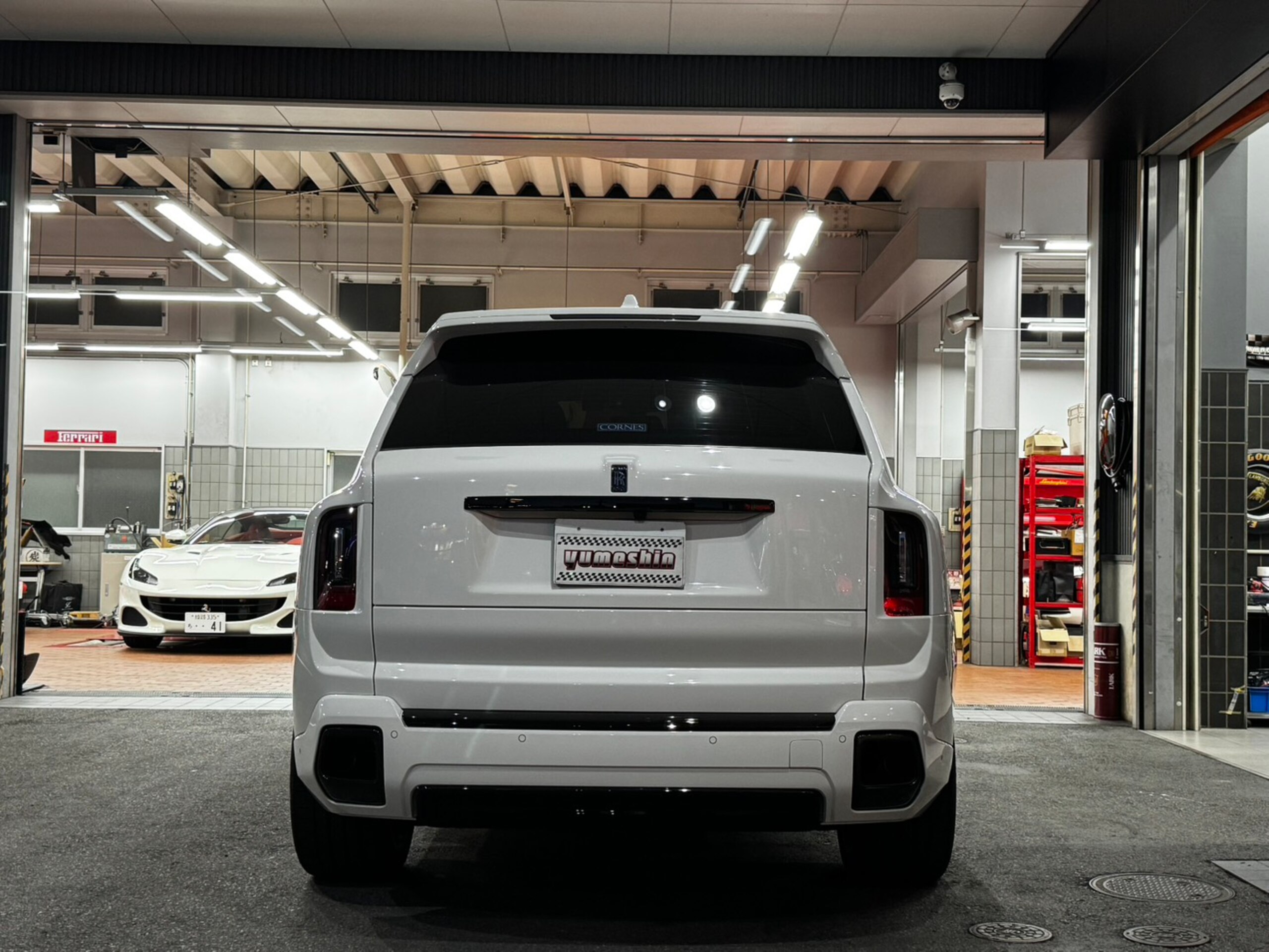 2025 Rolls-Royce Black Badge Cullinan - ロールスロイス ブラックバッジカリナン 6.75 4WD Black Badge Cullinan Series2・Shooting Star Headliner・23インチBlack Badge Wheels・Bespoke Interior-Module Editing・Rear Theatre Configuration