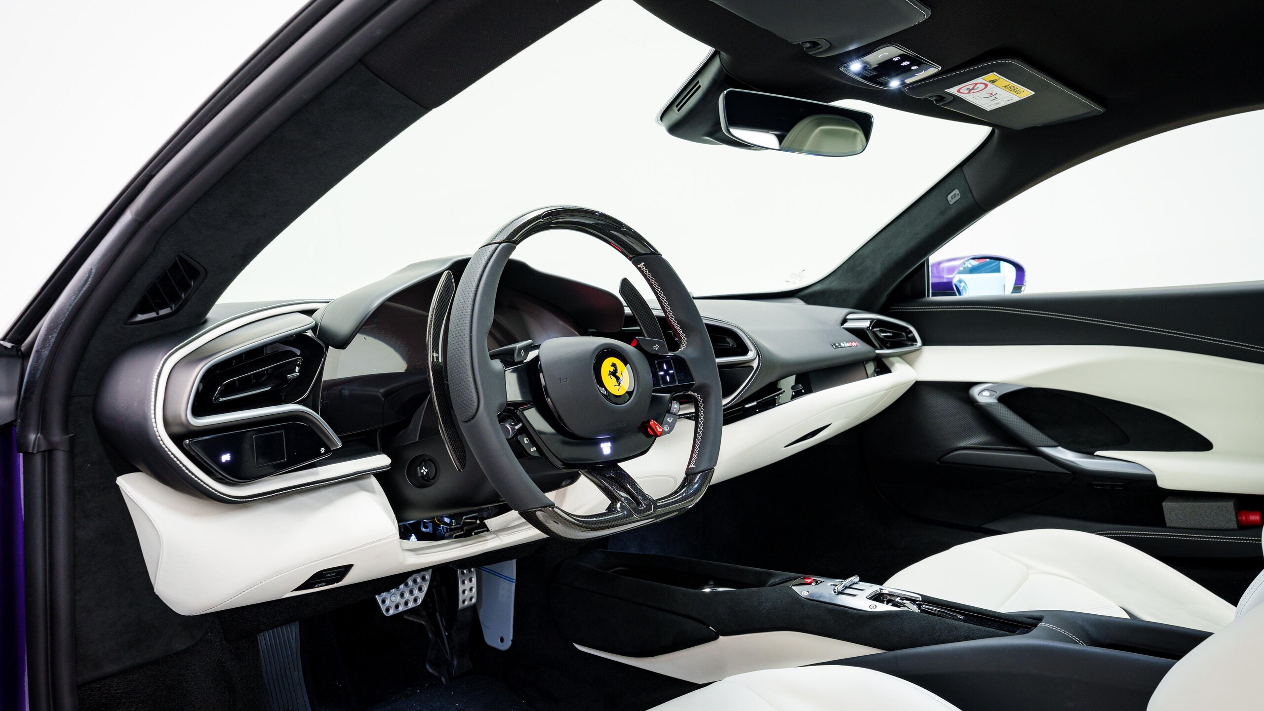 2024 Ferrari 296GTB - フェラーリ 296GTB F1 DCT スペシャルカラー ヴァイオレット ディノ・スペシャルレザー・フロントサスペンションリフト・リアパーキングカメラ・LEDカーボンステアリング・20インチ鍛造ホイールリキッドシルバー塗装・カラーステッチ