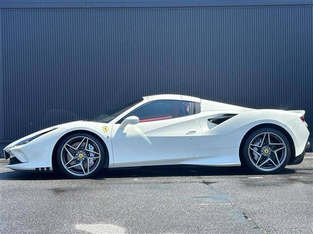 2023 FERRARI F8/7BA-F142CE