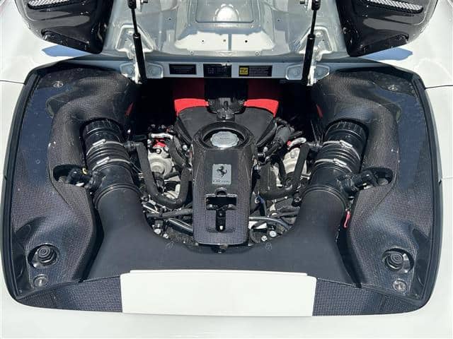 2023 FERRARI F8/7BA-F142CE