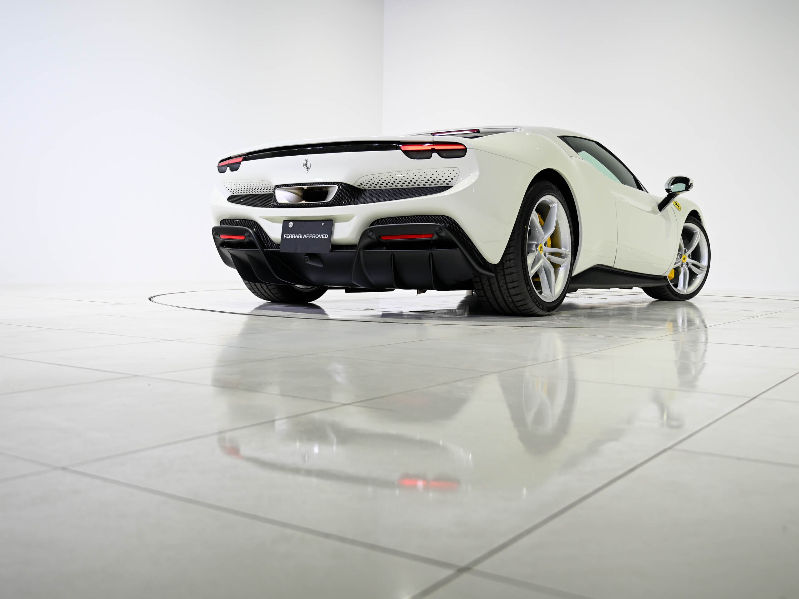 2024 Ferrari 296GTB