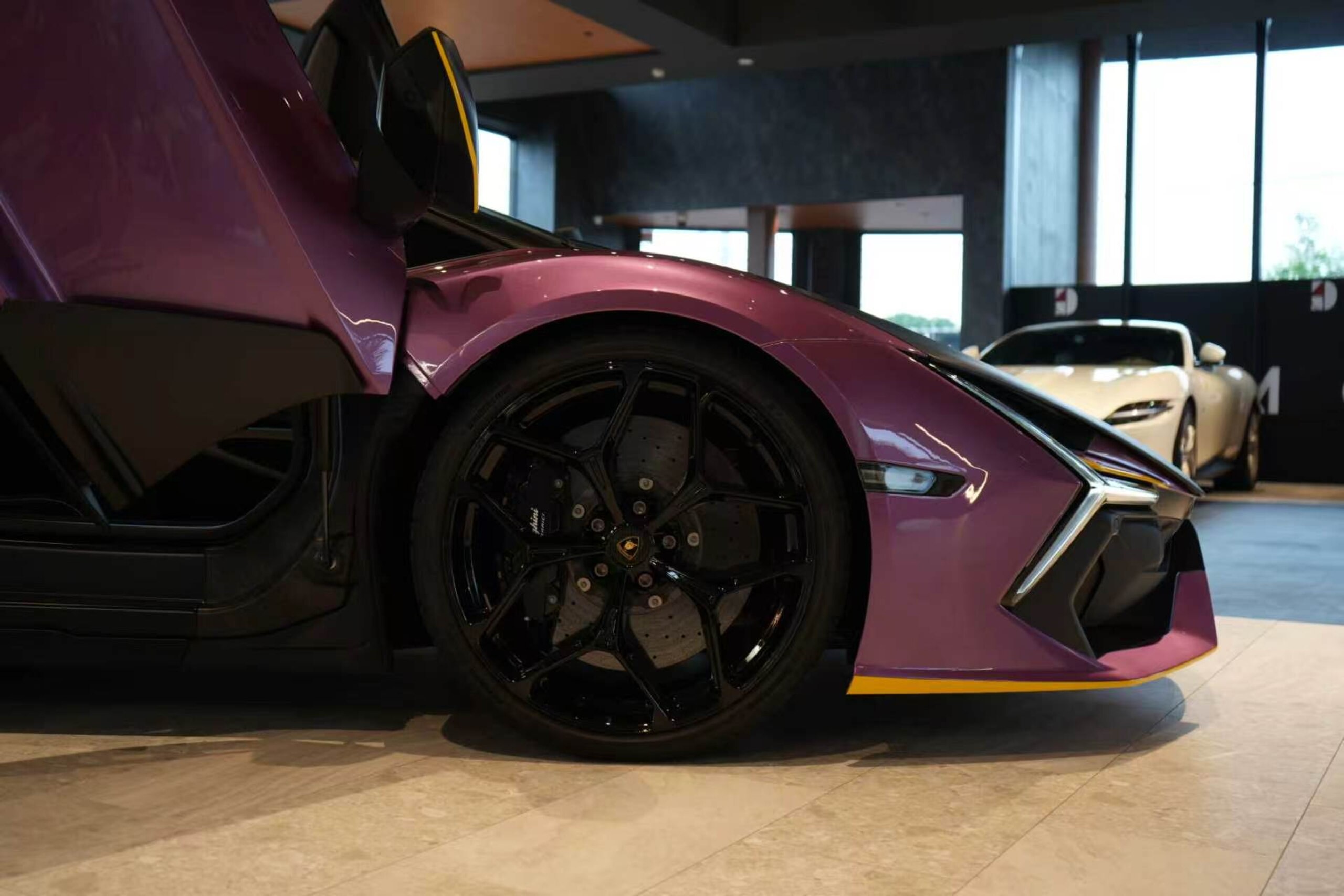 2025 Lamborghini Revuelto - 2025 لامبورغيني Revuelto