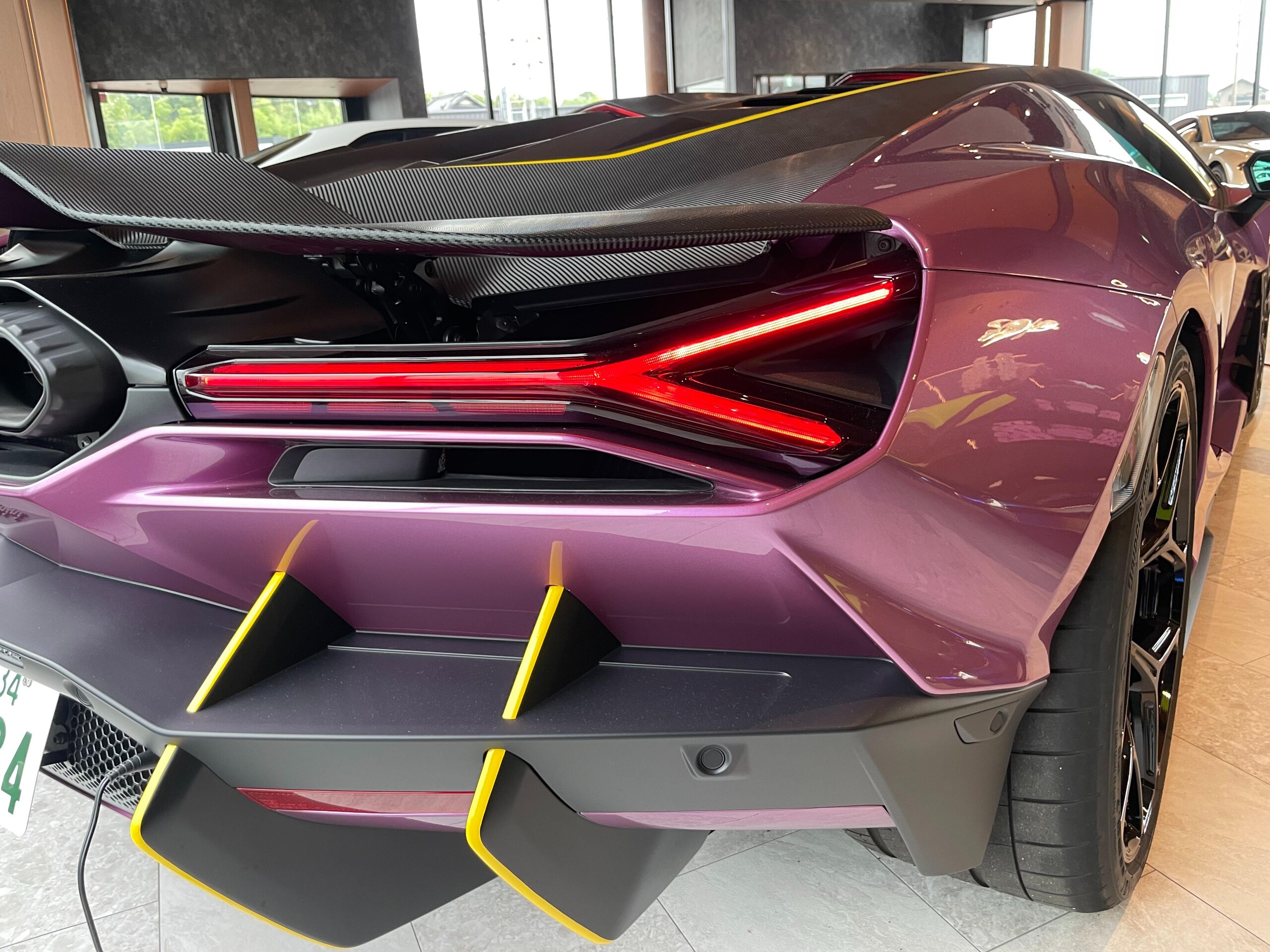 2025 Lamborghini Revuelto - 2025 لامبورغيني Revuelto