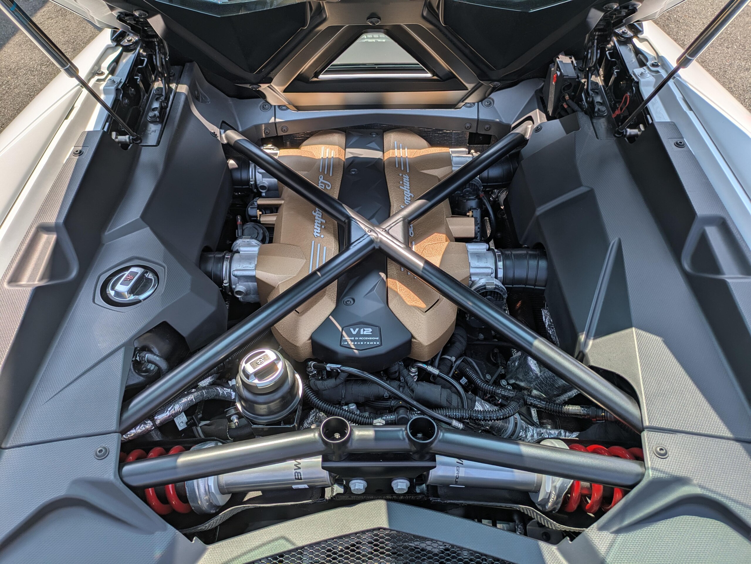2022 Lamborghini Aventador Roadster