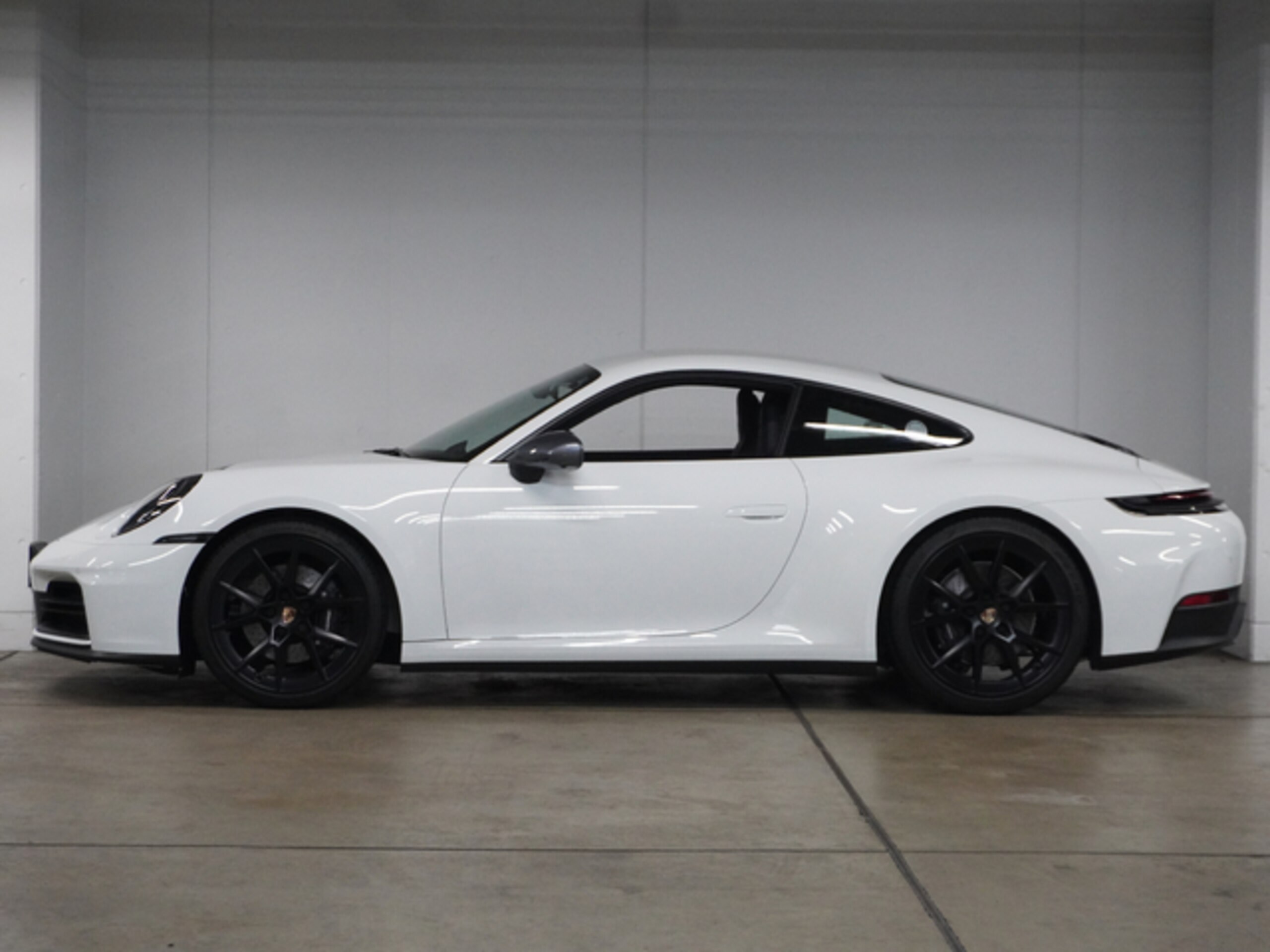 2025 Porsche 911 - 2025 بورشه 911