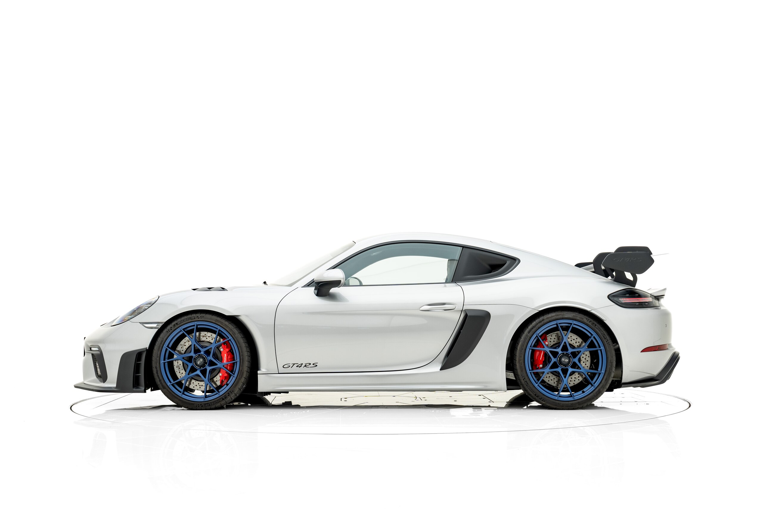 2022 Porsche 718 Cayman - ポルシェ 718ケイマン GT4 RS PDK 左ハンドル LEDヘッドライト(PDLS) アダプティブスポーツシートプラス(電動18Way) シートヒーター スポーツクロノパッケージ(ホワイトメーター) ホイールインディゴブルー塗装 ディープシーブルーベルト
