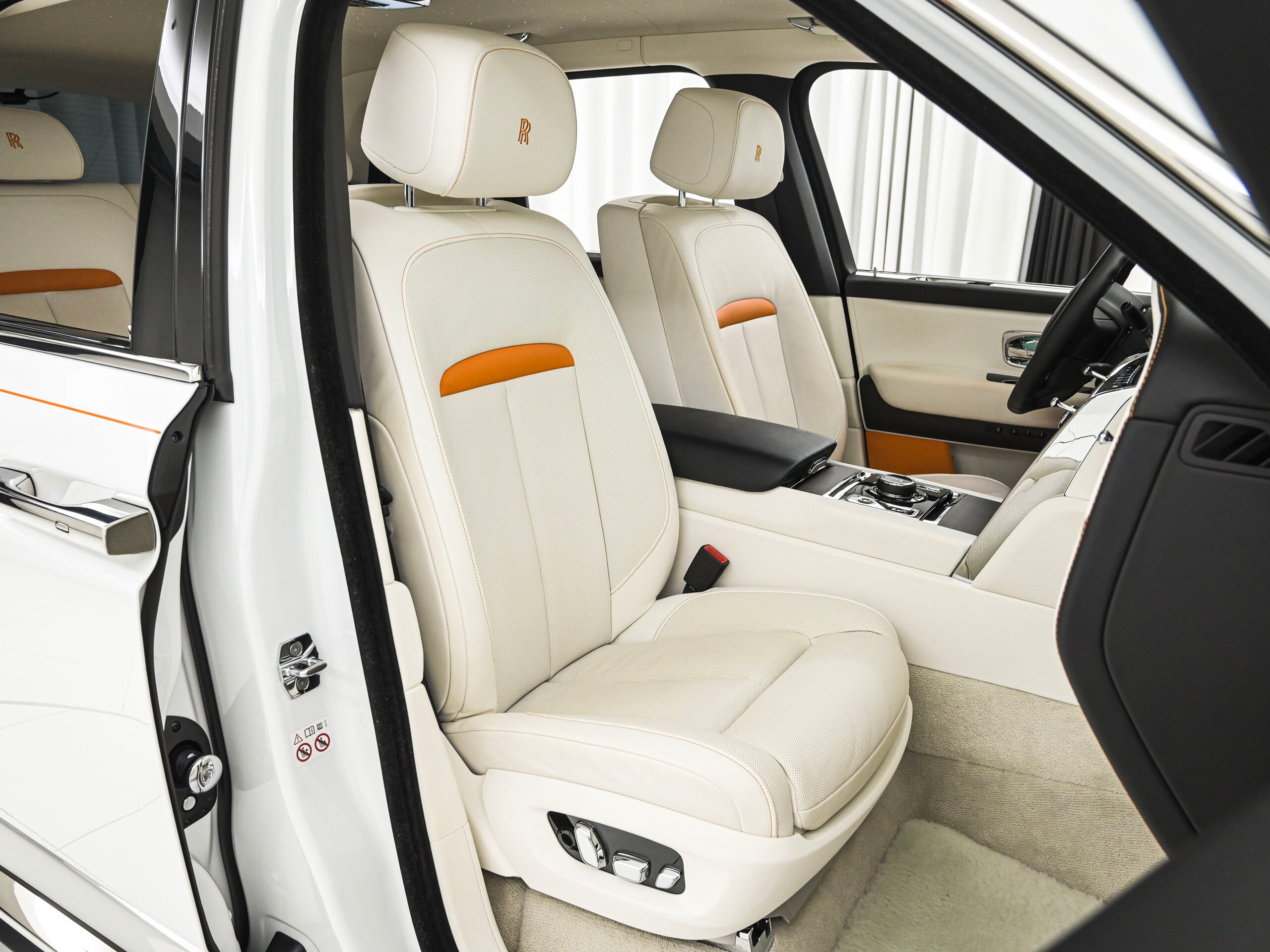 2023 Rolls-Royce Cullinan - ロールスロイス カリナン 6.75 4WD 2023モデル Cullinan