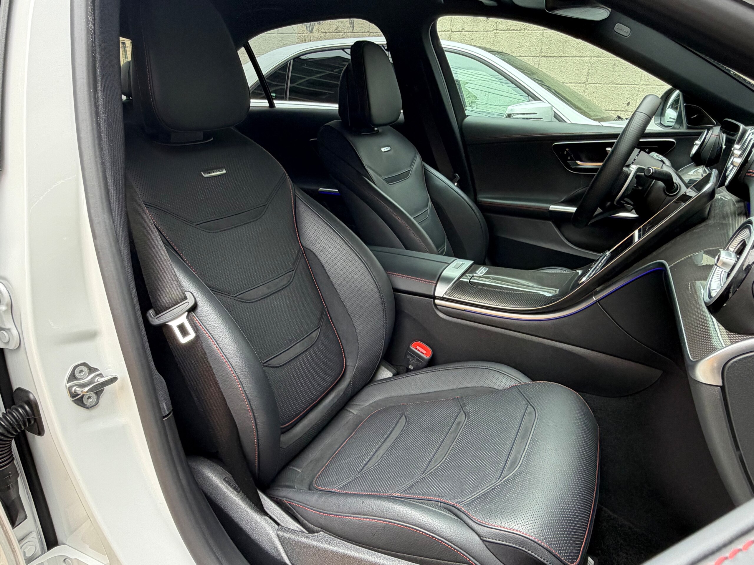 2023 Mercedes-AMG C-Class - 2023 مرسيدس AMG C-Class