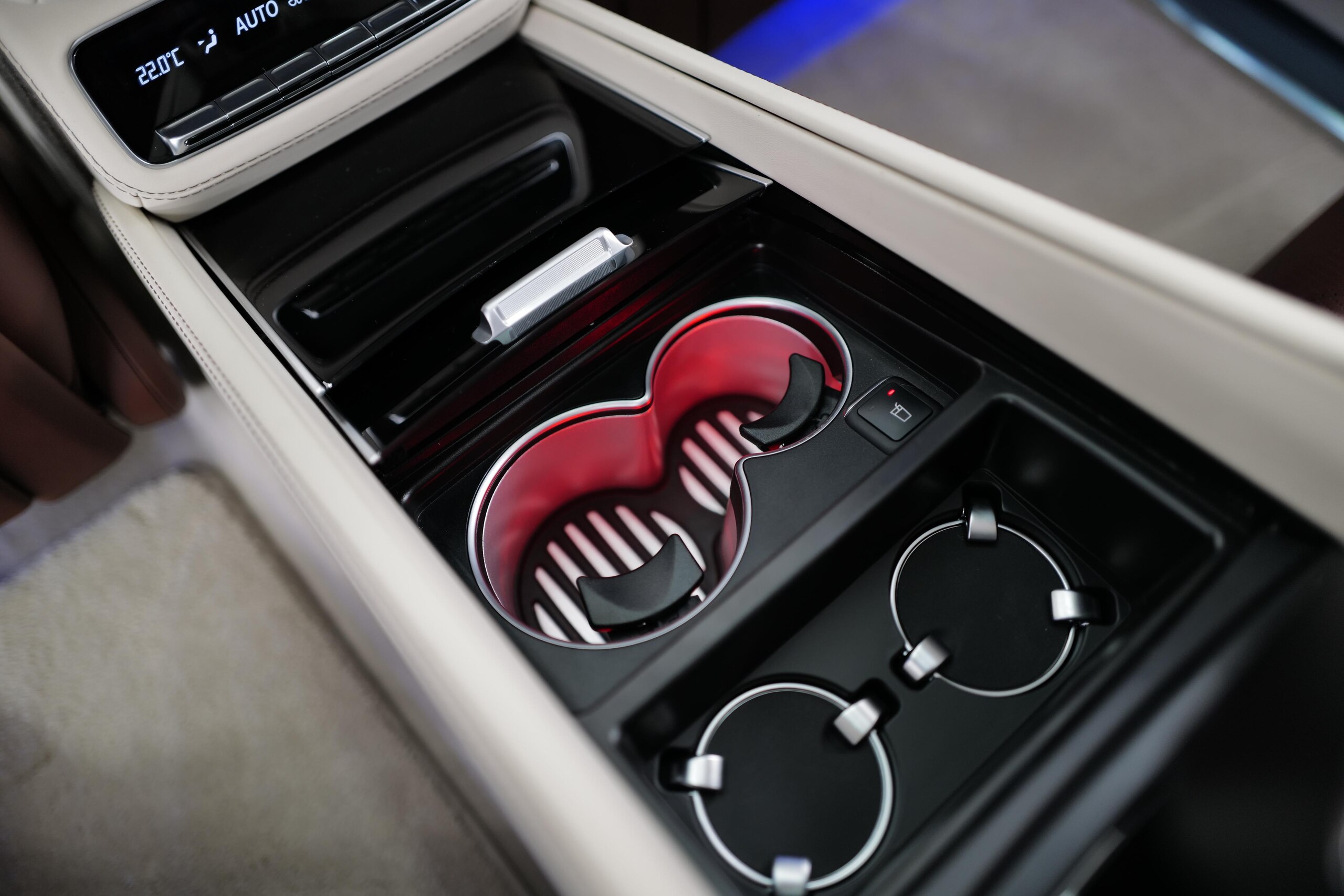 2024 Mercedes-Maybach GLS - メルセデス・マイバッハ GLS 600 (ISG) ファーストクラスパッケージ 4WD MP202501 後期モデル/ツートーンペイント/ファーストクラスPKG/左右独立シート/クーリングボックス/Burumesterサウンド/リヤエンター